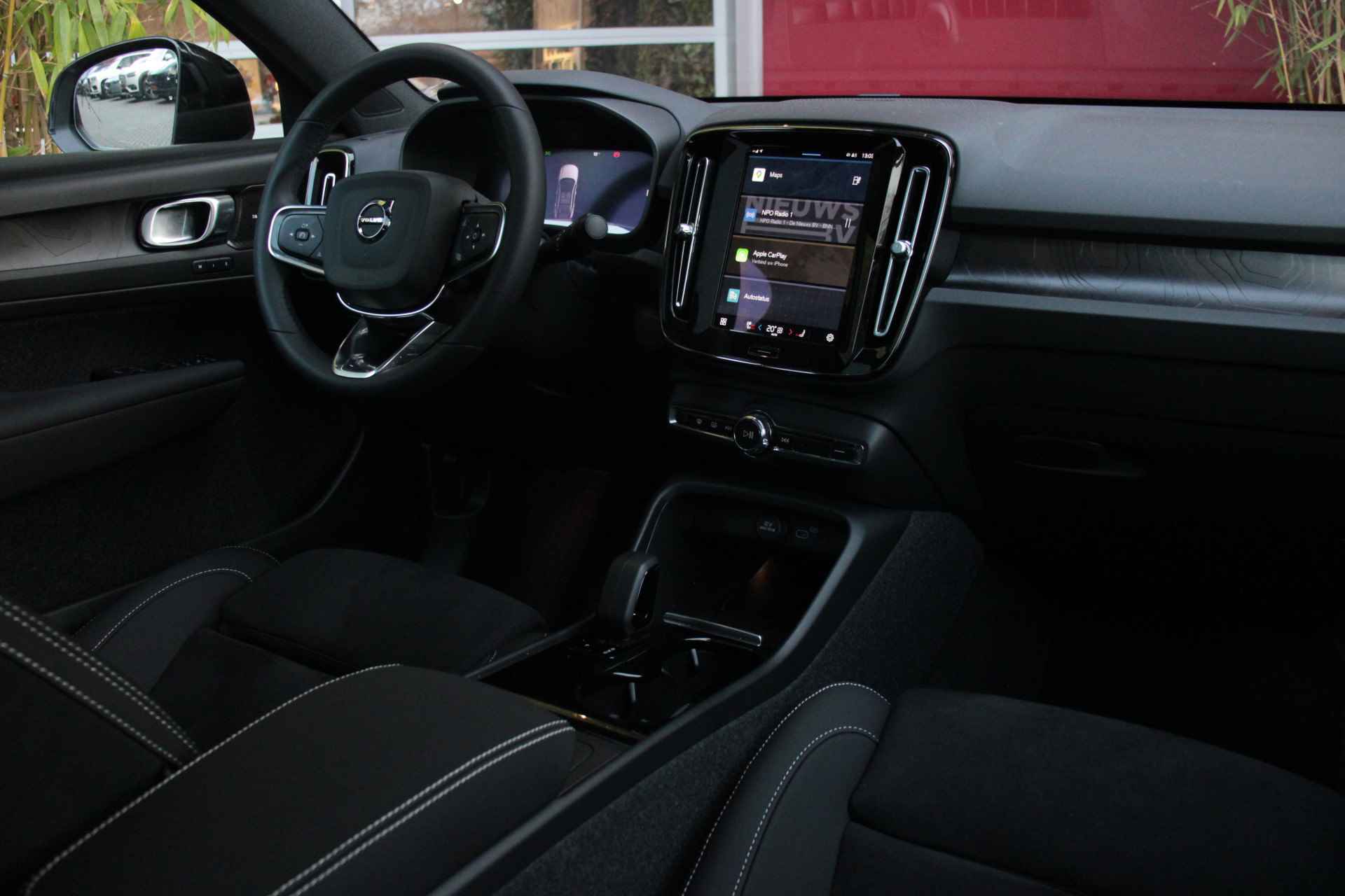 Volvo C40 Single Motor Extended Range Ultimate 82 kWh | 360° Camera | BLIS | Harman/Kardon audio | Memory stoel | Panoramadak | Stuur- en - 4/26