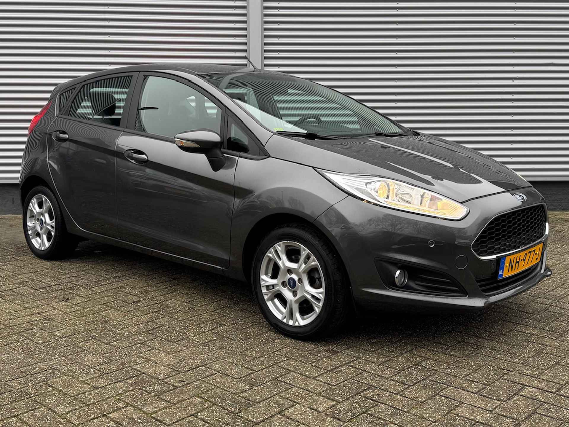 FORD Fiesta 1.0 80PK 5D Style Ultimate | Sensoren voor en achter | Navigatie | Airco | Lichtmetalen Velgen | - 7/40