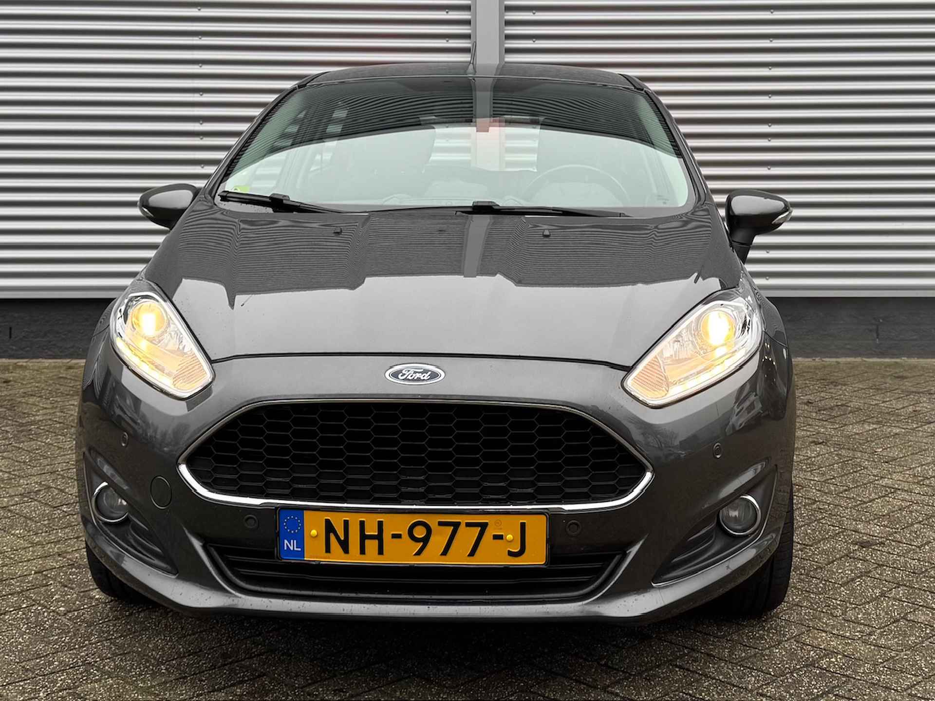 FORD Fiesta 1.0 80PK 5D Style Ultimate | Sensoren voor en achter | Navigatie | Airco | Lichtmetalen Velgen | - 8/40