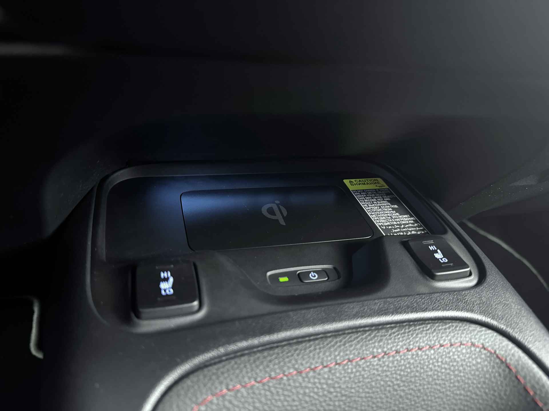 Toyota Corolla Touring Sports 2.0 Hybrid Executive Limited | Navigatie | Parkeerhulp | Elektrische achterklep | - 33/38