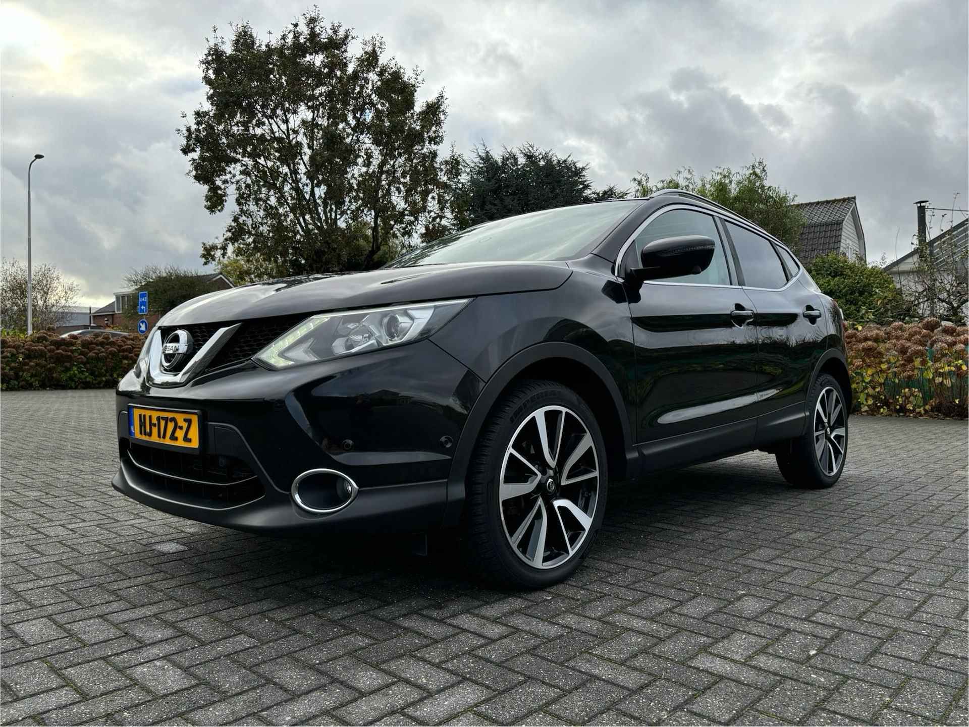 Nissan Qashqai 1.2 Tekna | Automaat | Achteruitrij camera | Climate control | Cruise control | Full map navi | - 25/27