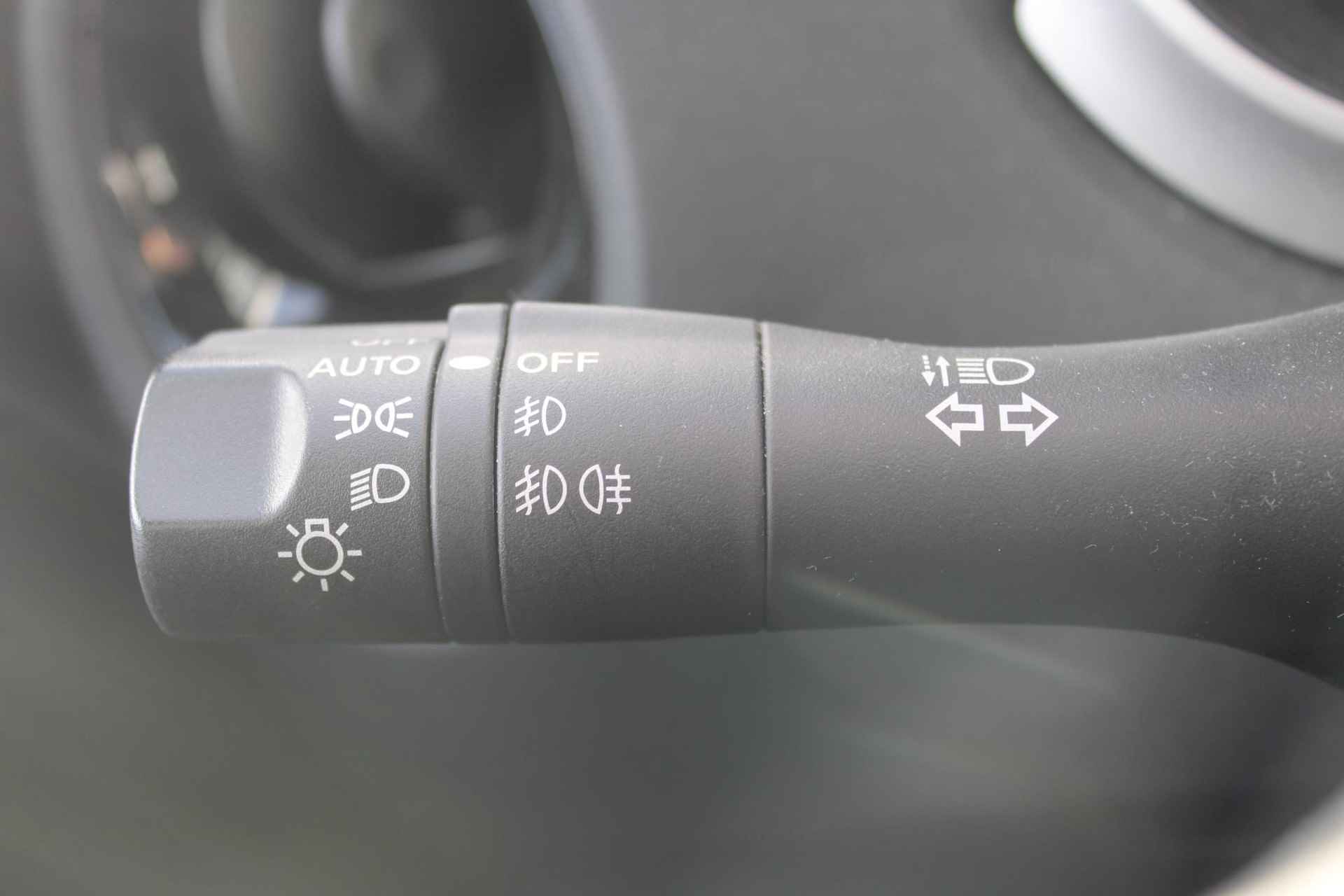 Nissan Juke 1.2 DIG-T S/S N-Connecta 115PK | Achteruitrijcamera | Navigatie | Cruise control | Elektrische zijspiegels | Climate control | Automatische regen/licht sensor | Keyless entry | - 34/40