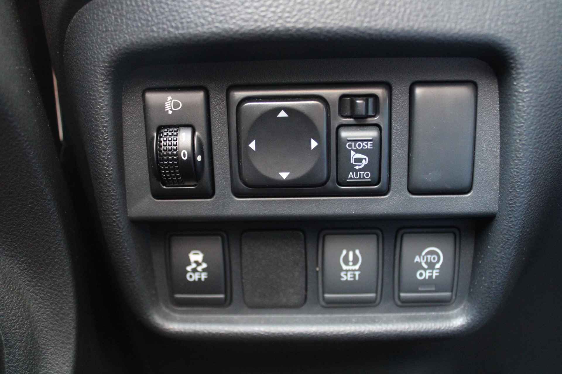 Nissan Juke 1.2 DIG-T S/S N-Connecta 115PK | Achteruitrijcamera | Navigatie | Cruise control | Elektrische zijspiegels | Climate control | Automatische regen/licht sensor | Keyless entry | - 38/40