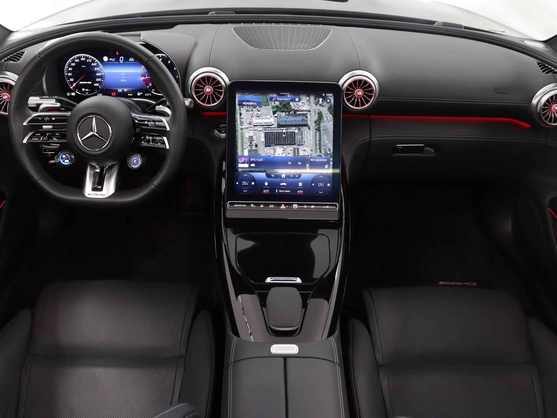 Mercedes-Benz SL-klasse 63 Roadster 4MATIC+ | AMG Nightpakket II | AMG Dynamic Plus | Rij-assistentiepakket | Microvezel Hemel | Lift | Stoelventilatie | Head-up display | Multicontourstoelen | - 11/61