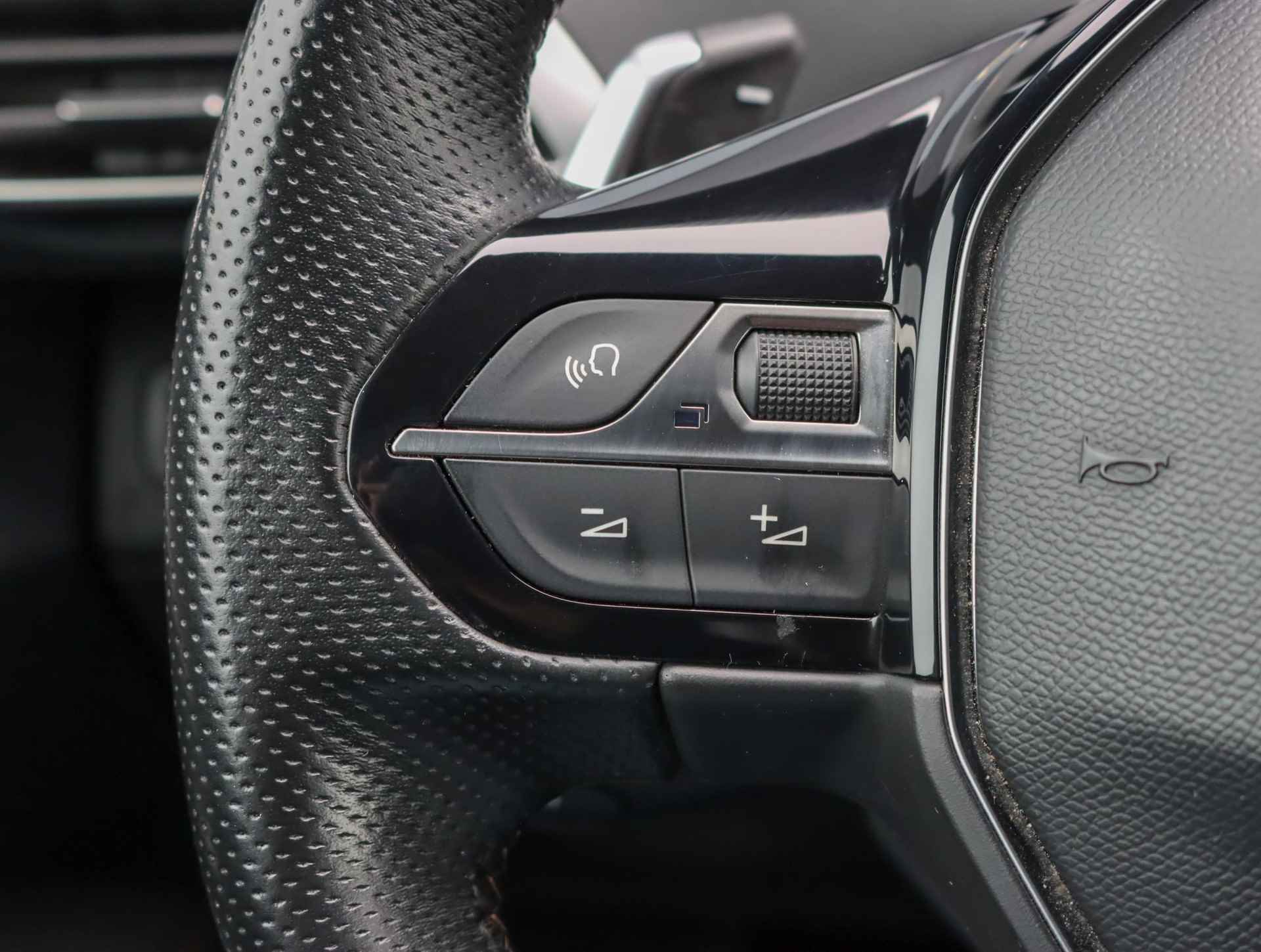 Peugeot 3008 SUV 1.6 180pk Automaat GT-Line | Apple carplay/Android auto | Stoelverwarming | Keyless entry/start - 14/48