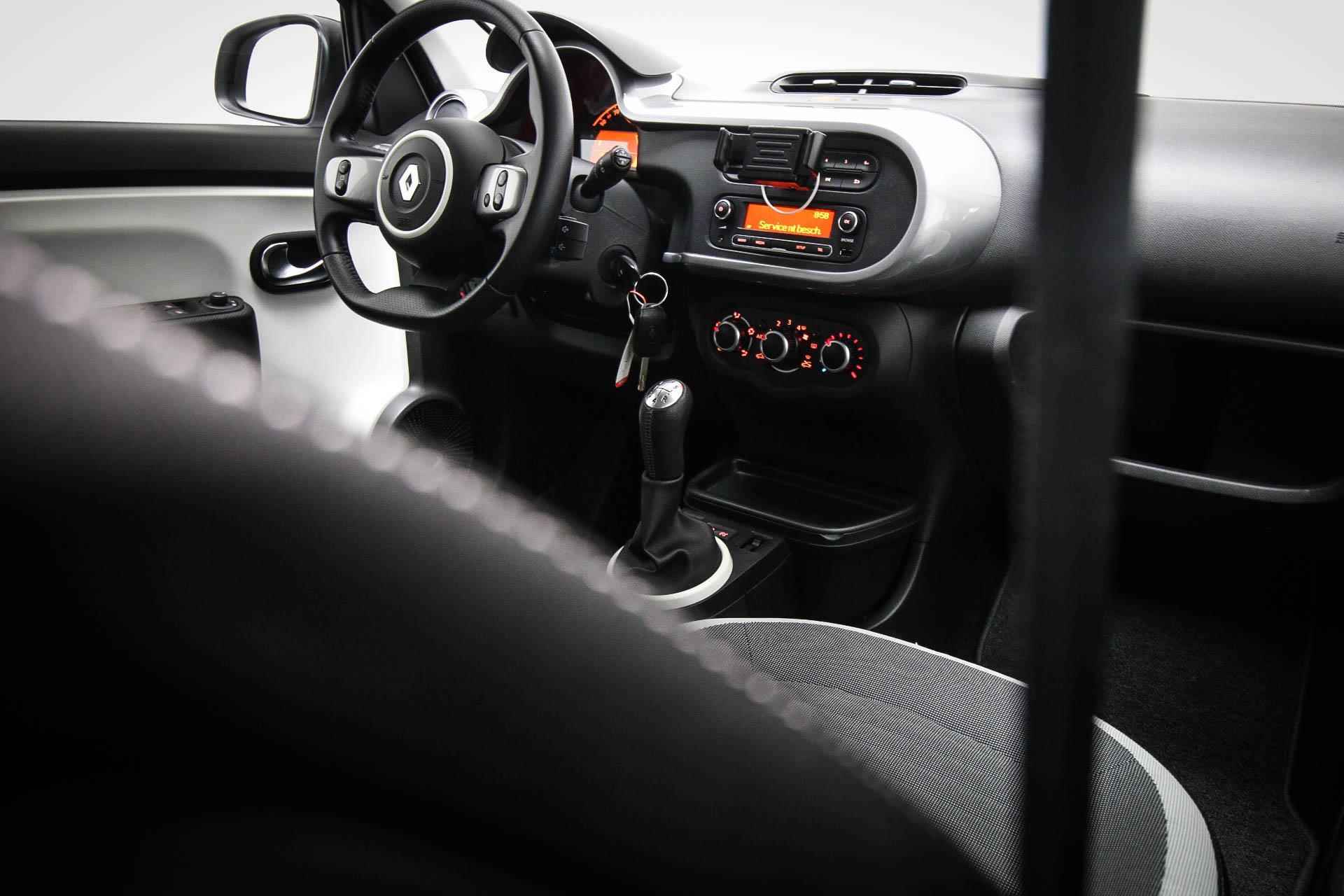 Renault Twingo 1.0 SCe 70 Limited | AIRCO | CRUISE | DAB | PARKEERSENSOR | 15" - 9/44