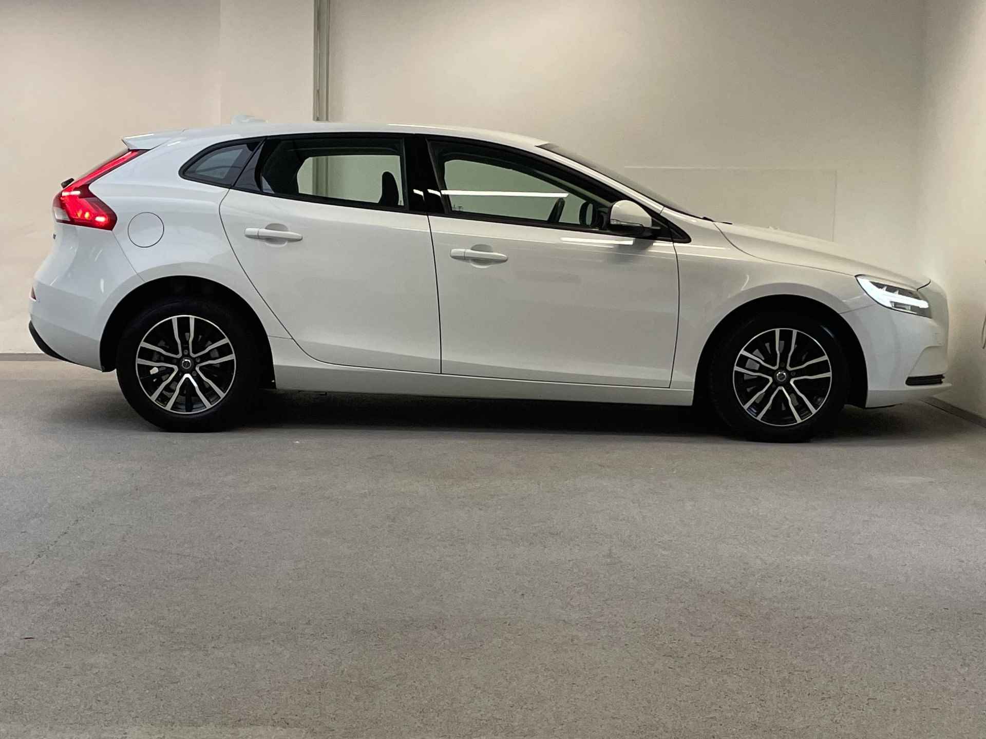 Volvo V40 1.5 T2 Polar+ | ORG.NL | LED | NAVI | PDC | - 5/35