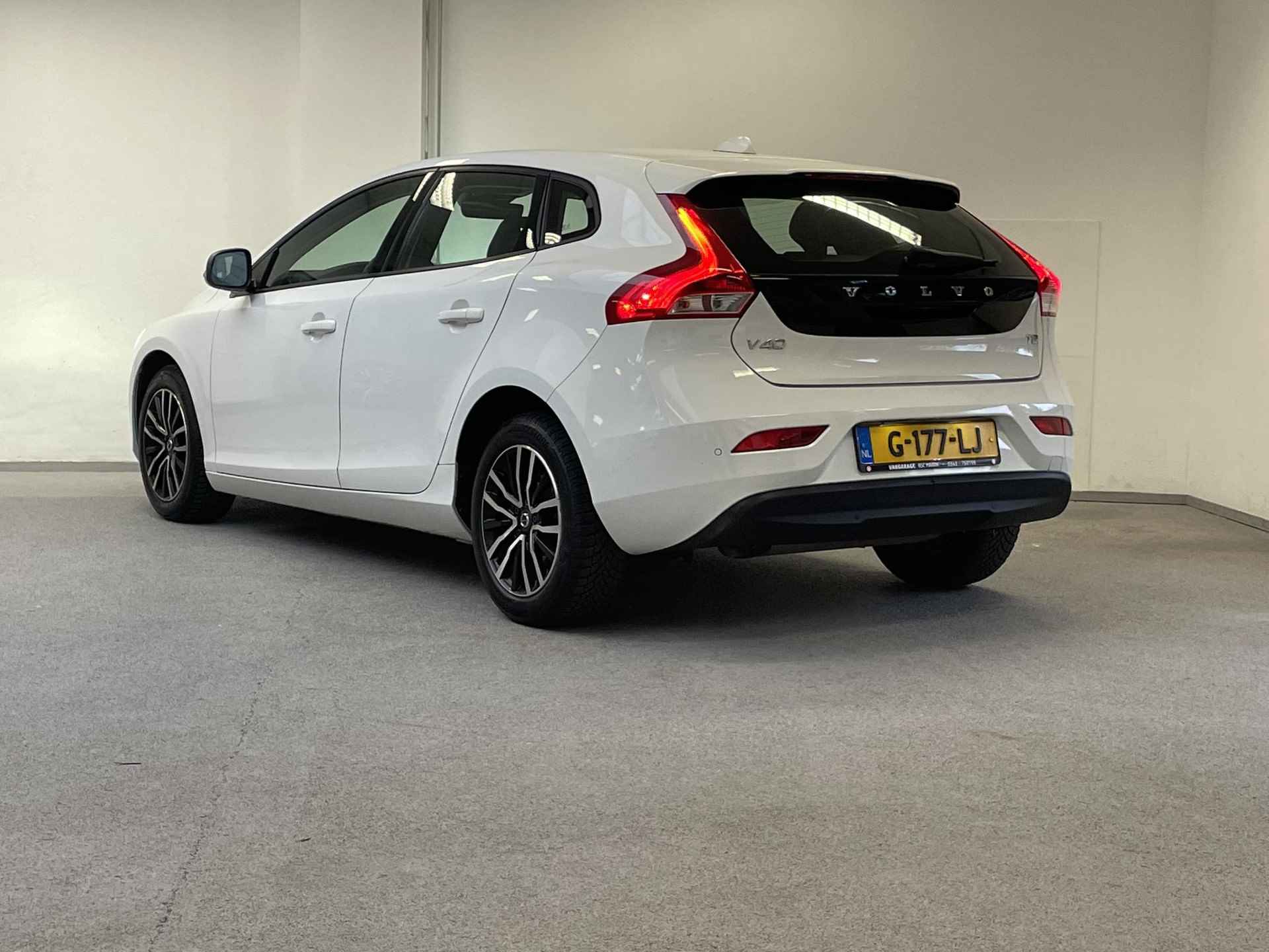 Volvo V40 1.5 T2 Polar+ | ORG.NL | LED | NAVI | PDC | - 9/35