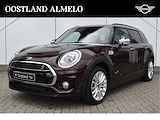 MINI Clubman Cooper S ALL4 Chili Automaat / Sportstoelen / Stoelverwarming / LED / Comfort Access / Achteruitrijcamera / Park Assistant / Harman Kardon