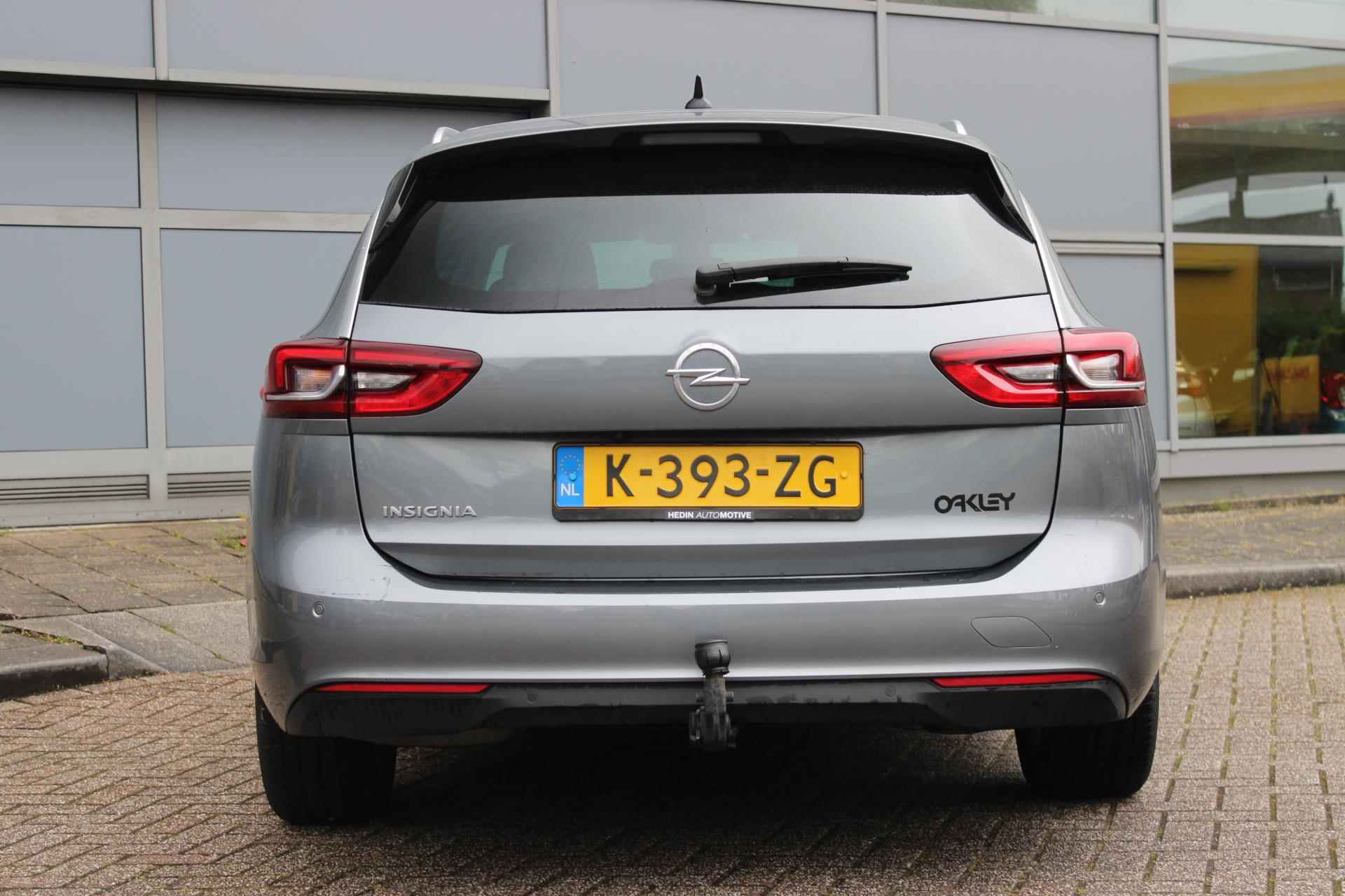 Opel Insignia Sports Tourer 1.5 Turbo 165PK INNOVATION Aut. | Navi | Camera | Stoel/stuurverw. | AGR-Stoelen | El. klep | LED | PDC V+A | LMV 17inch | Trekhaak - 8/25