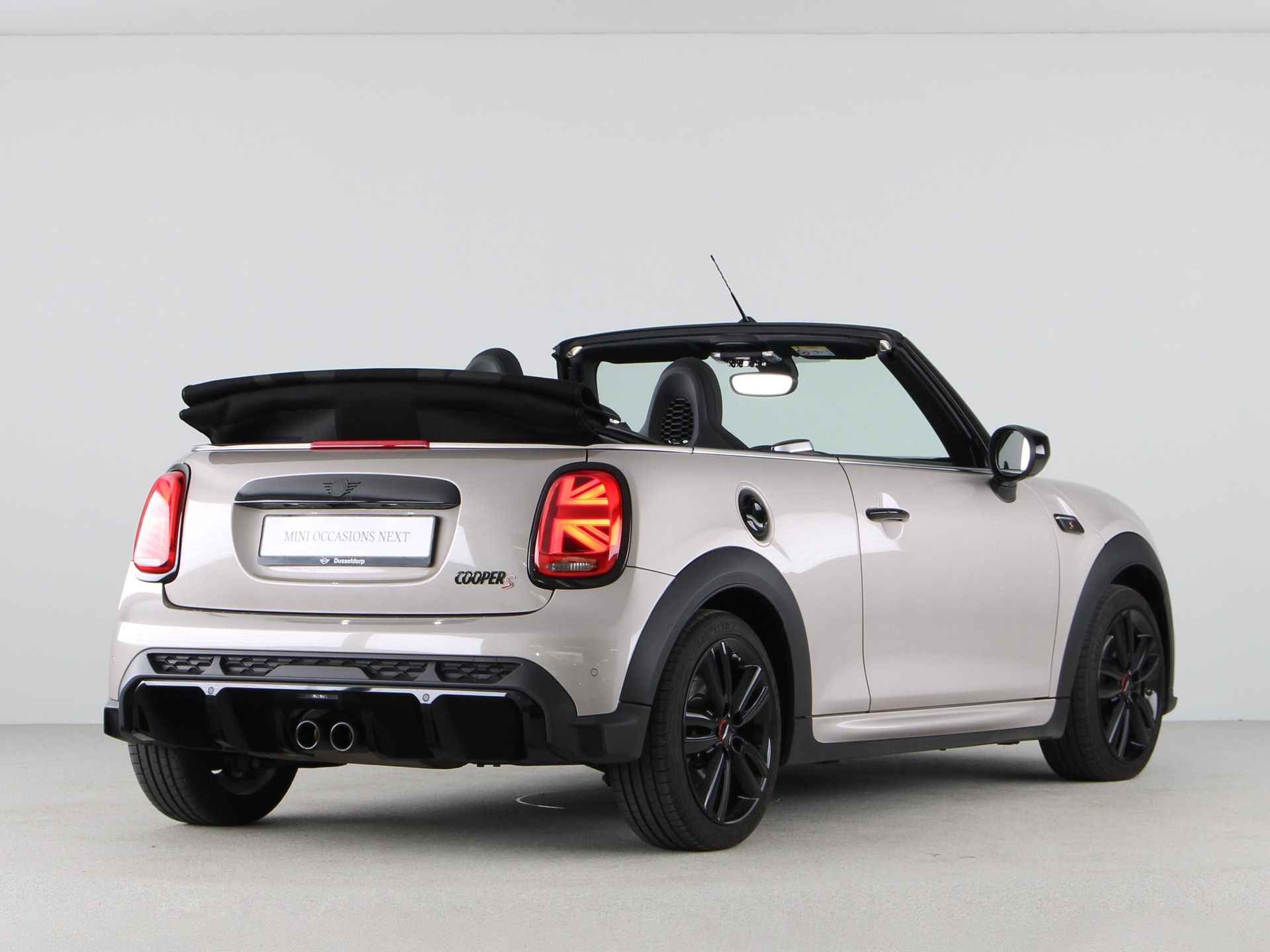 MINI Cabrio Cooper S Rockingham GT Edition Aut. - 18/34