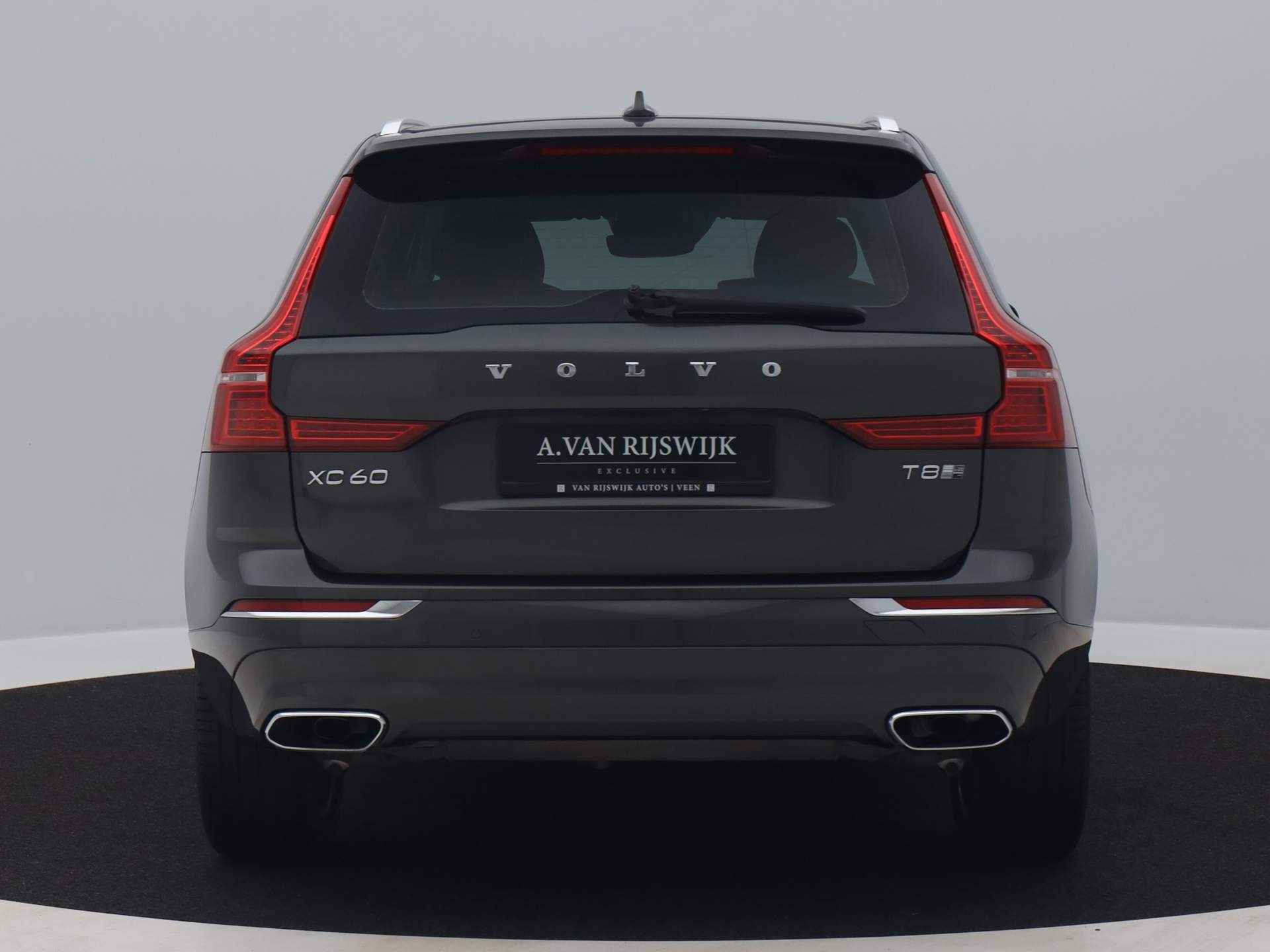 Volvo XC60 2.0 T8 Twin Engine AWD Inscription | PANO | HUD | CAMERA | STOELVERW. - 14/36