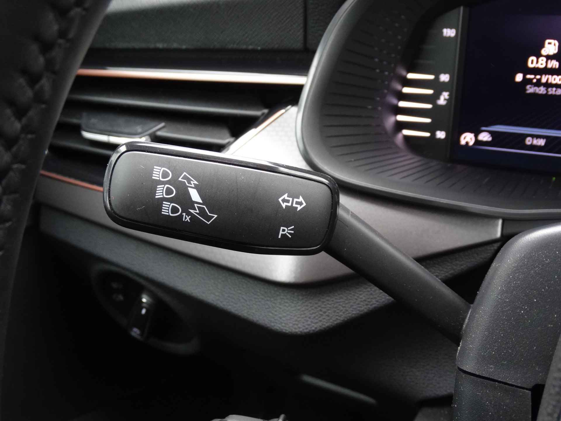 Škoda Kamiq 1.0 TSI 110 PK 7-DSG Business Edition | Achteruitrijcamera | Stoelverwarming | Virtual Cockpit | - 19/31