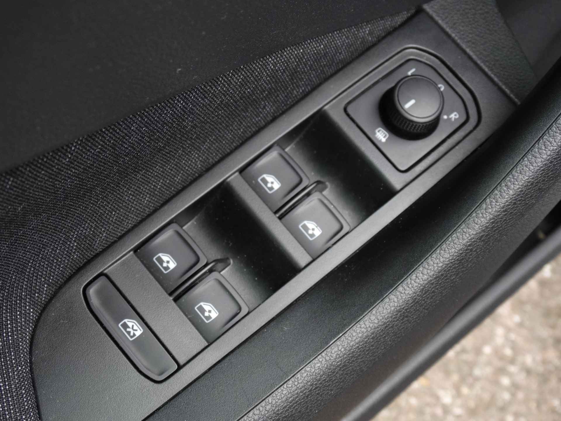 Škoda Kamiq 1.0 TSI 110 PK 7-DSG Business Edition | Achteruitrijcamera | Stoelverwarming | Virtual Cockpit | - 22/31