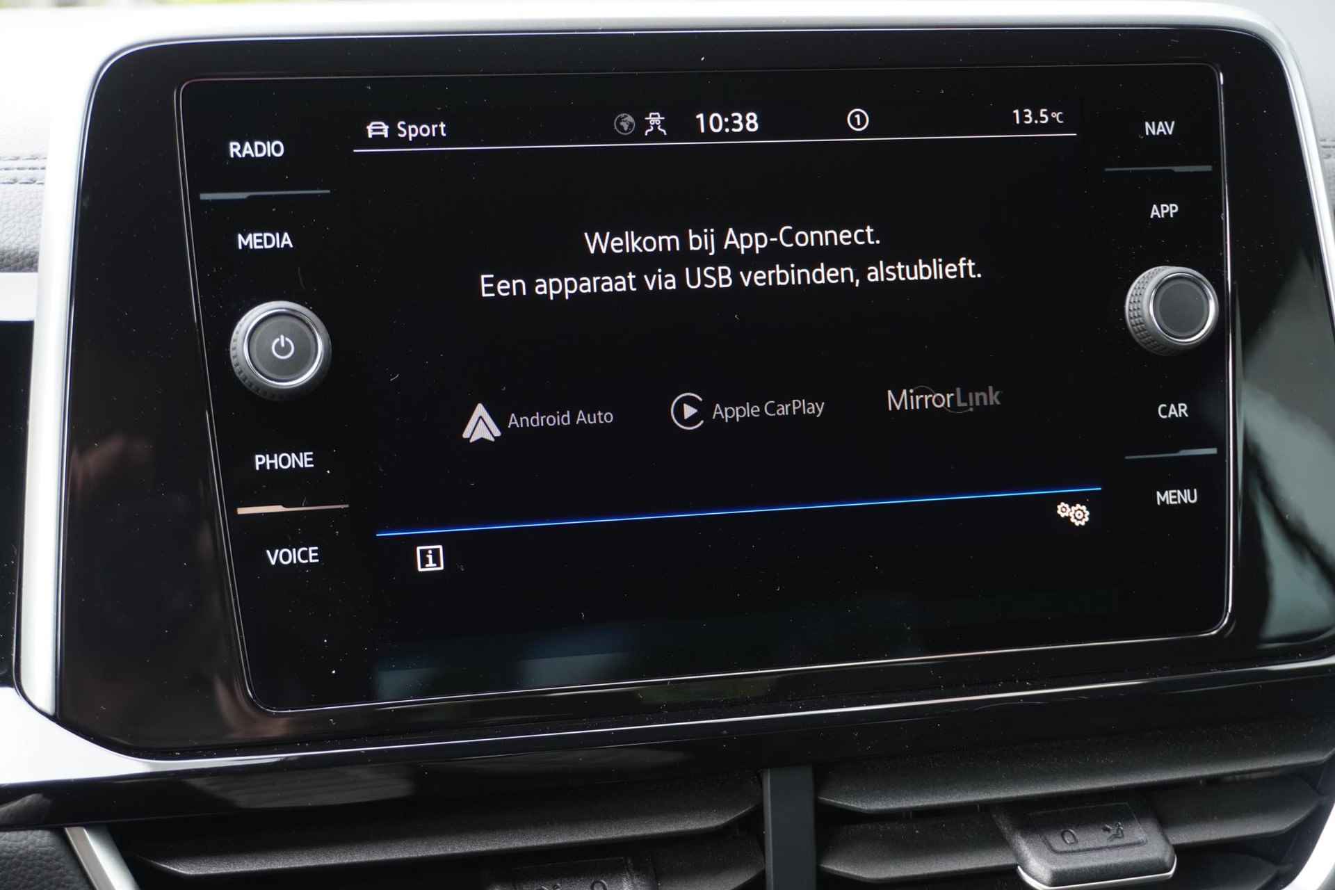 Volkswagen T-Roc 1.5 TSI R-Line | CarPlay | Camera | ACC | Navi - 11/23
