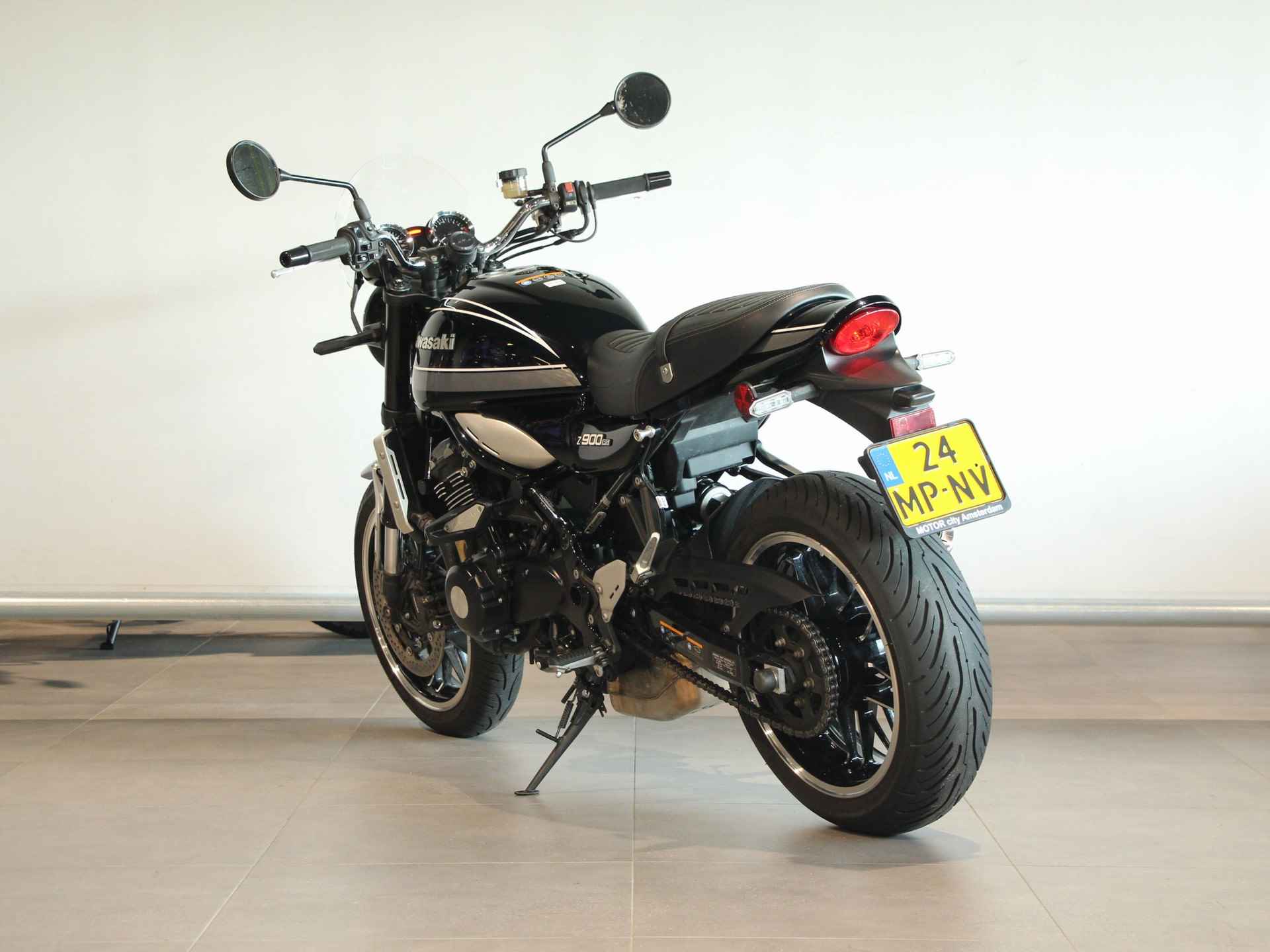 Kawasaki Z 900 RS - 6/12