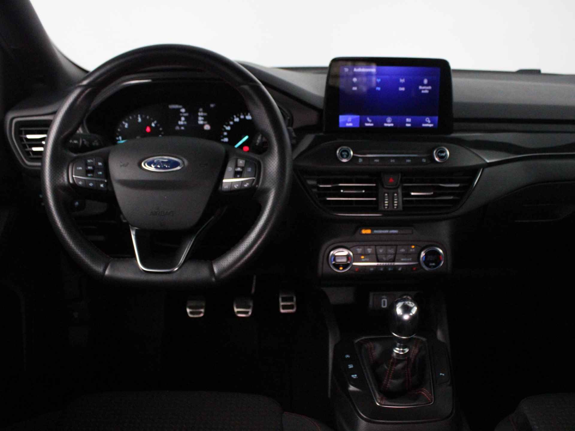 Ford Focus 1.5 EcoBlue ST Line Business  | Navi | Clima | Trekhaak | PDC | LMV | Cruise | Bluetooth | B&O Audio | - 31/46