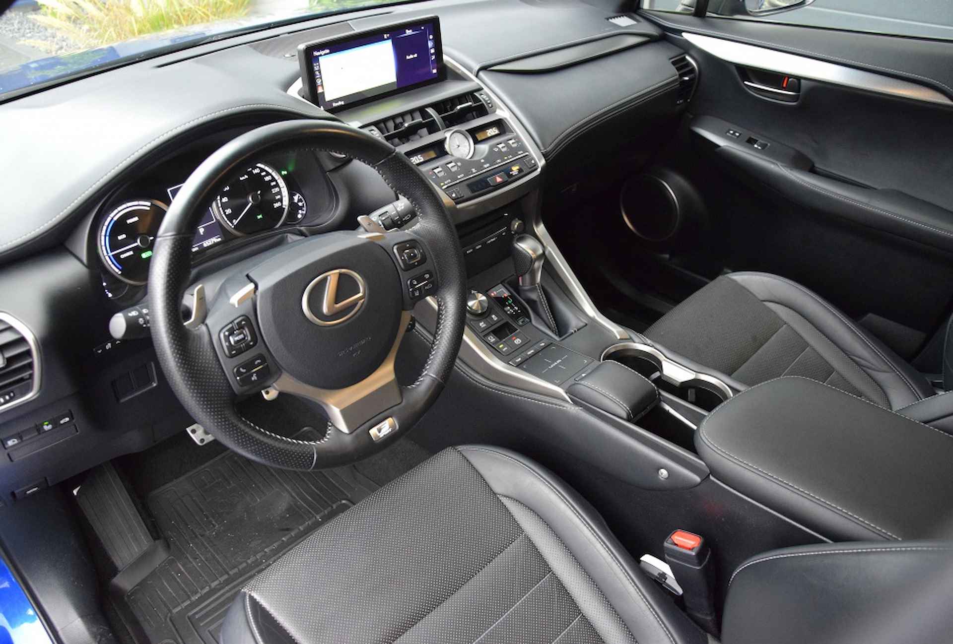 Lexus NX 300h AWD F Sport Line | Electrische stoelen | Electrische achter - 9/30