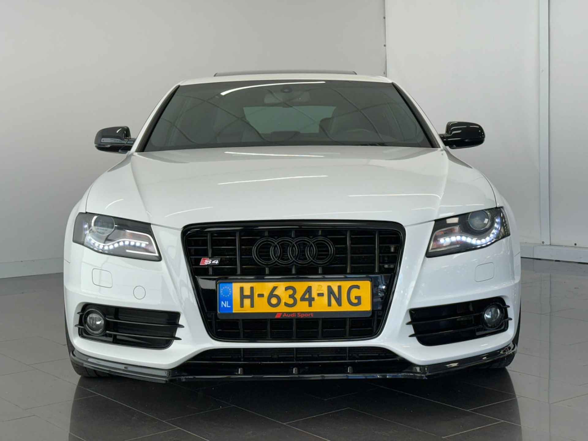 Audi A4 Limousine 3.0 TFSI S4 quattro Pro Line - 33/37