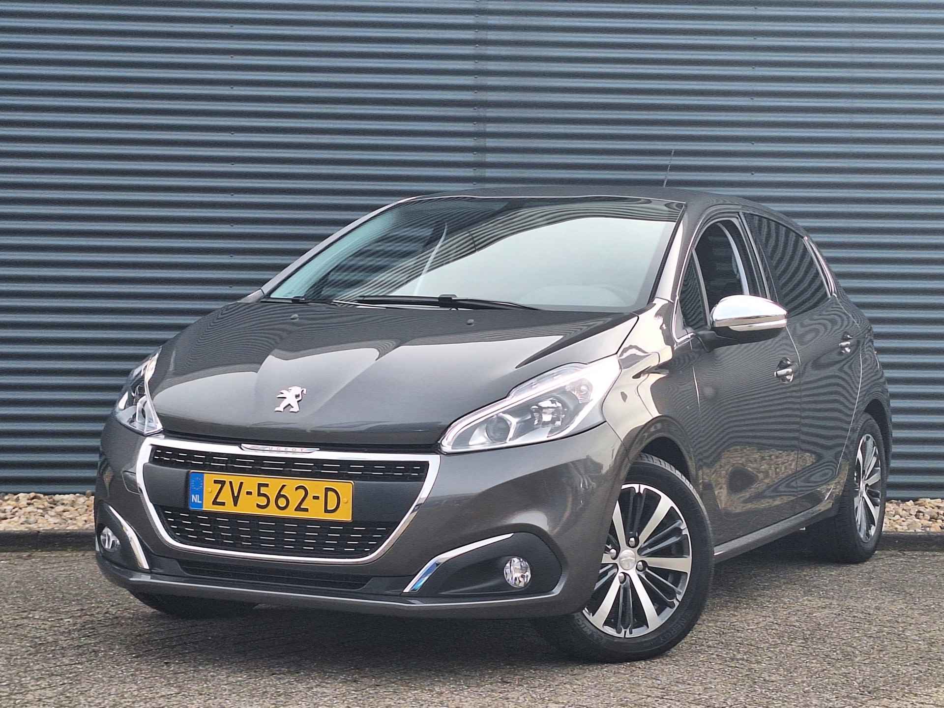 Peugeot 208 1.2 PureTech Allure 110pk | Automaat | Camera | Navigatie | Climate Control | Cruise Control | Apple Carplay en Android Auto | Lage Kilometerstand met NAP | Ingeruild van eerste eigenaar !! - 46/50