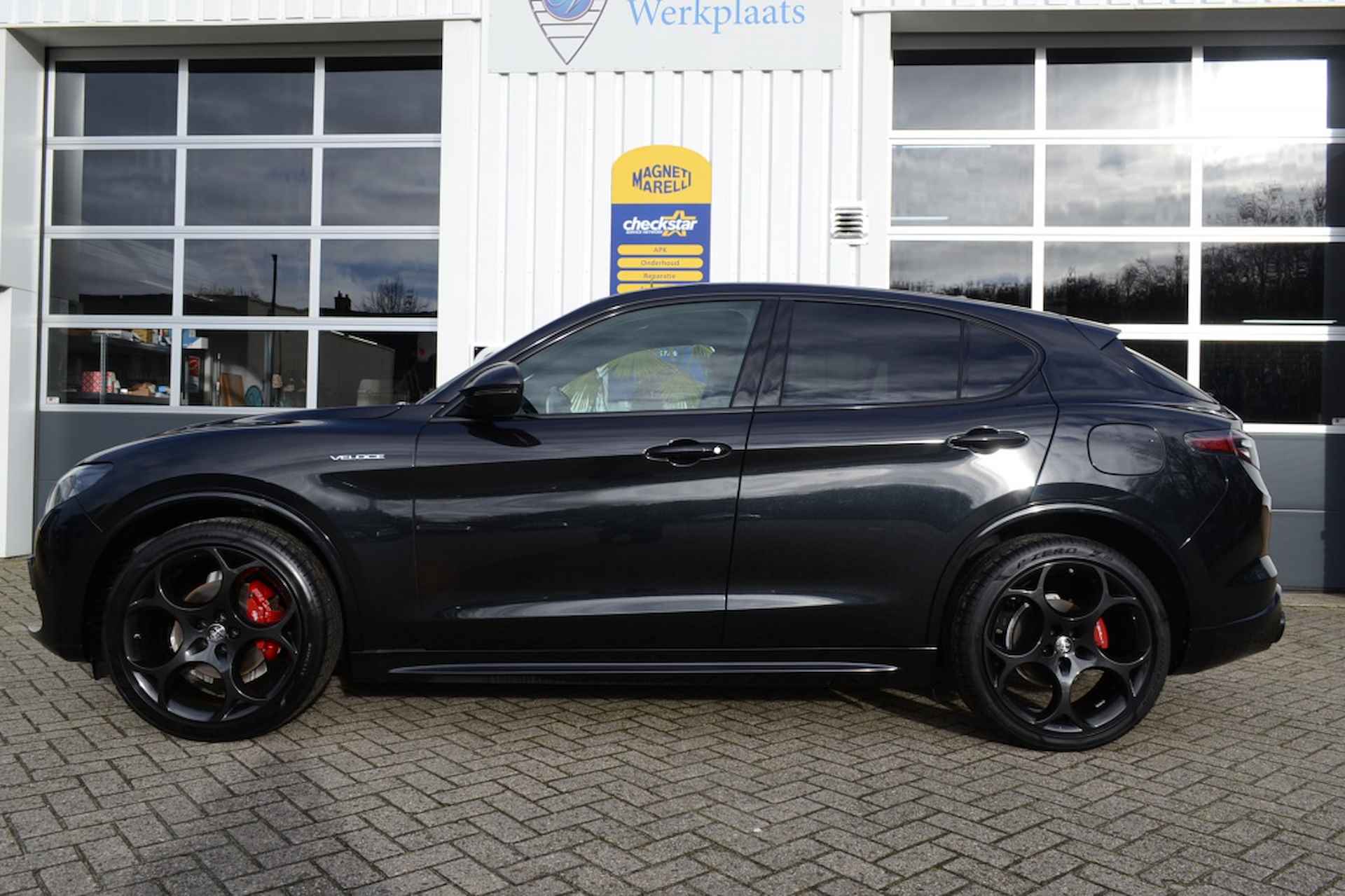 Alfa romeo Stelvio 2.2 JTD AWD Veloce - 6/33