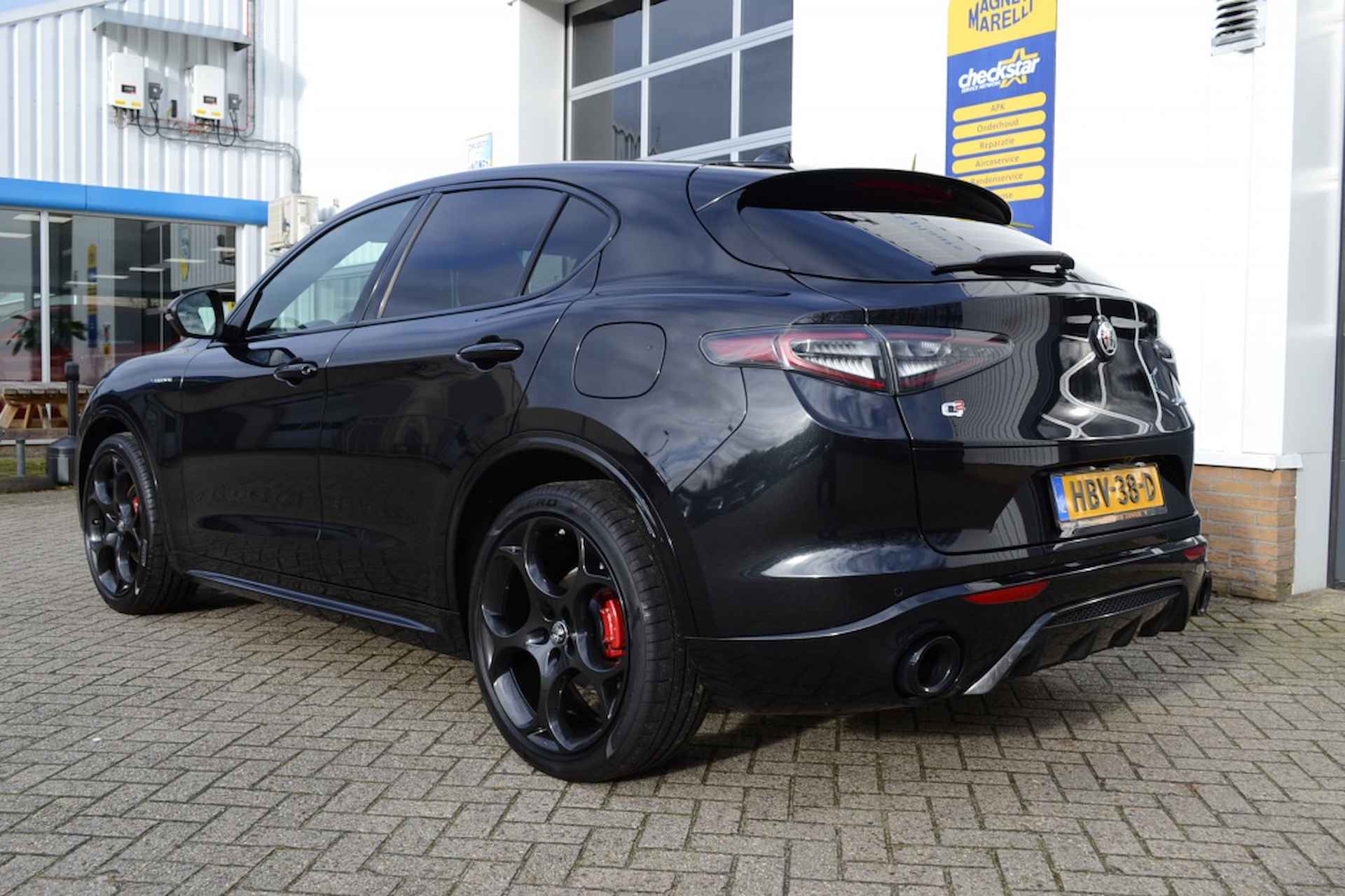 Alfa romeo Stelvio 2.2 JTD AWD Veloce - 7/33