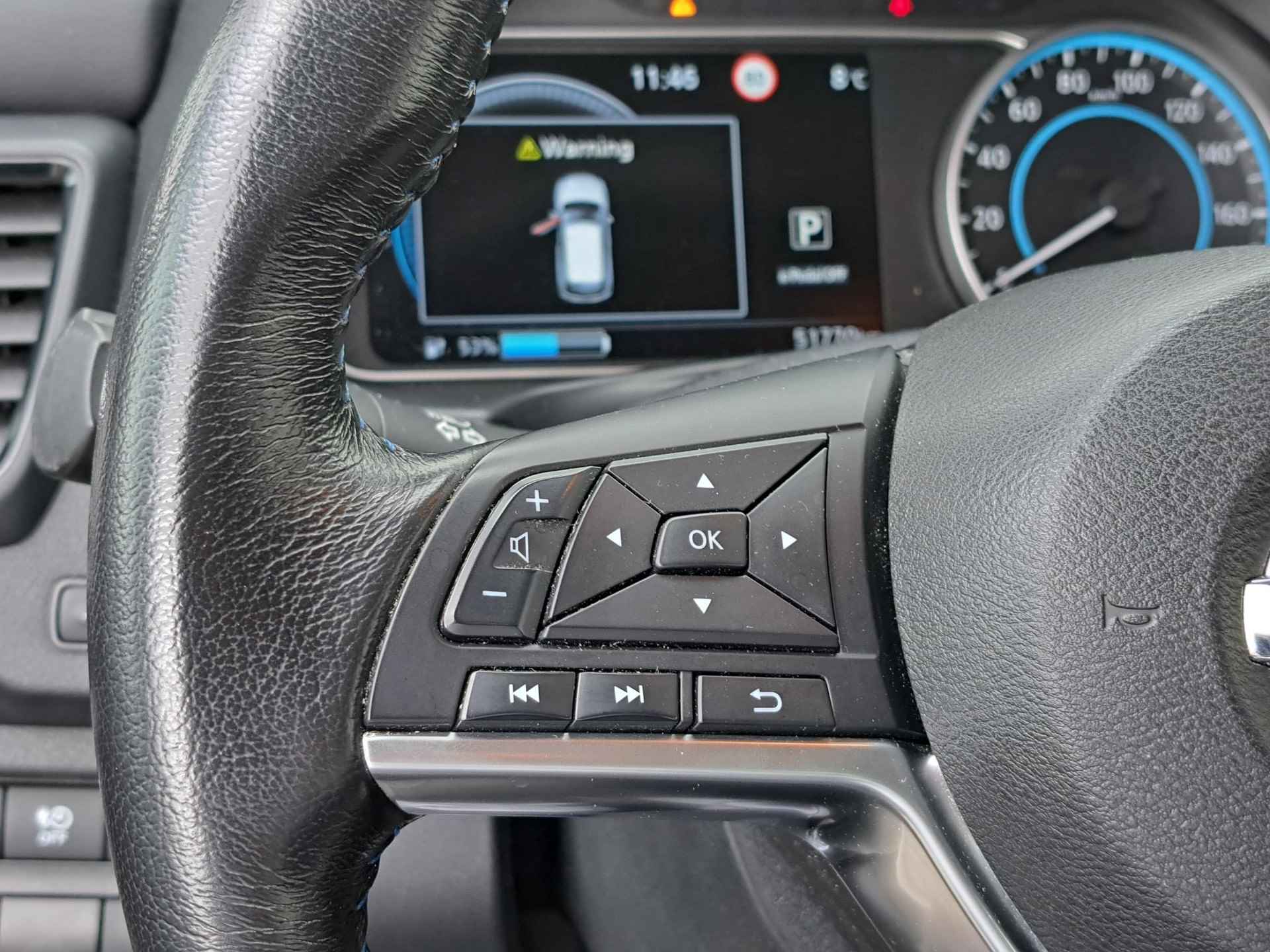 Nissan LEAF Acenta 40 kWh | Navigatie | DAB | Cruise Control Adaptief | Dodenhoek Detectie | Automaat - 17/31