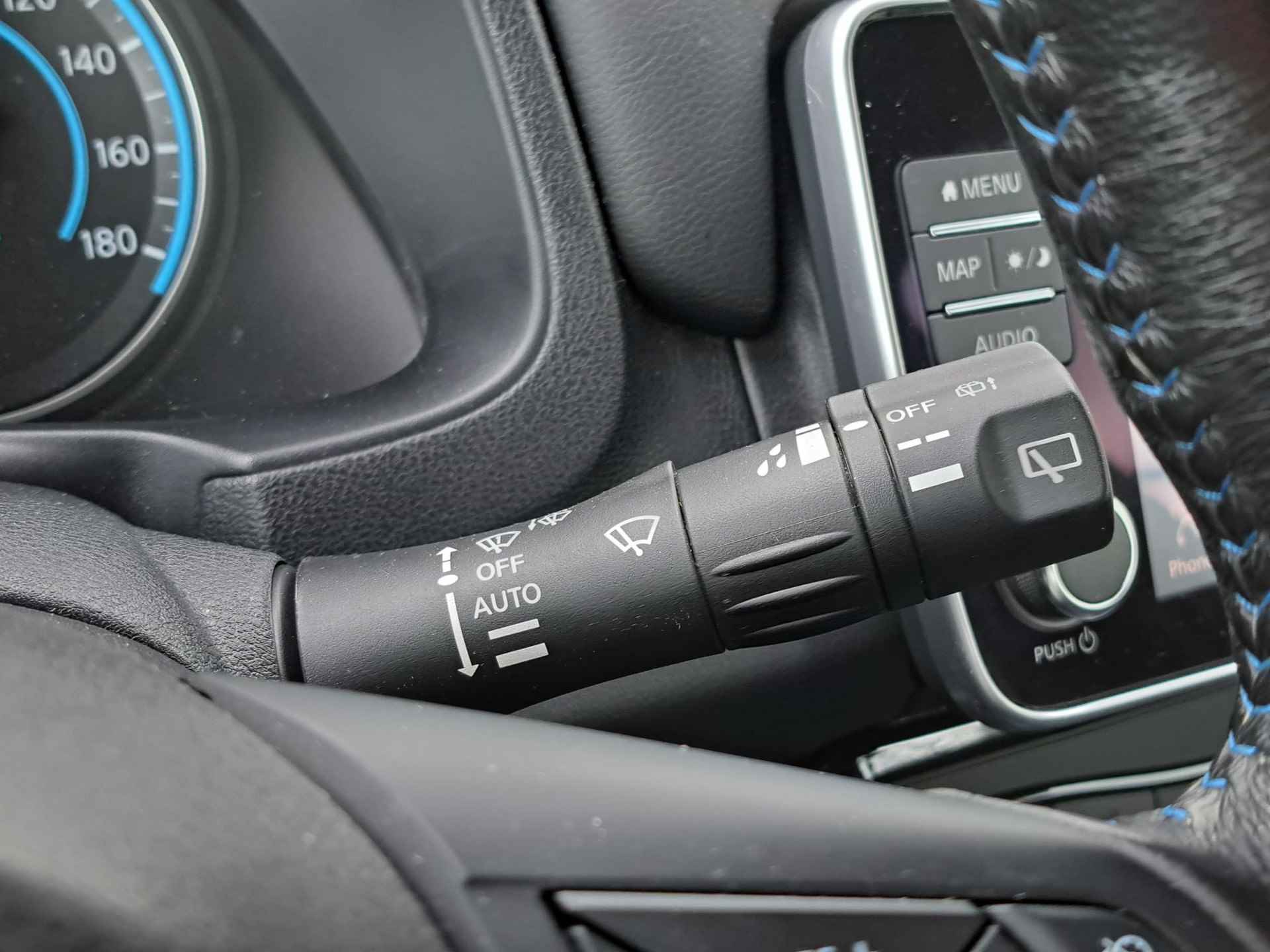 Nissan LEAF Acenta 40 kWh | Navigatie | DAB | Cruise Control Adaptief | Dodenhoek Detectie | Automaat - 23/31