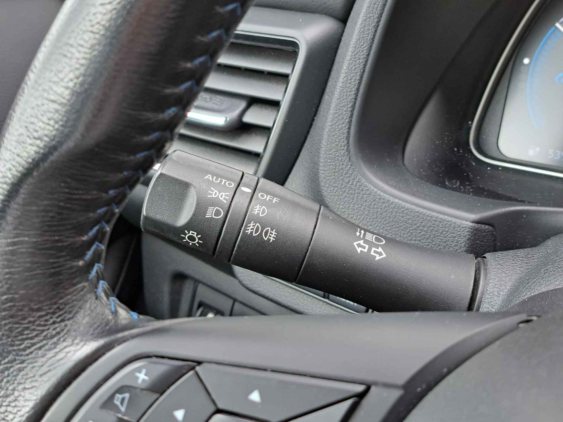 Nissan LEAF Acenta 40 kWh | Navigatie | DAB | Cruise Control Adaptief | Dodenhoek Detectie | Automaat - 24/31