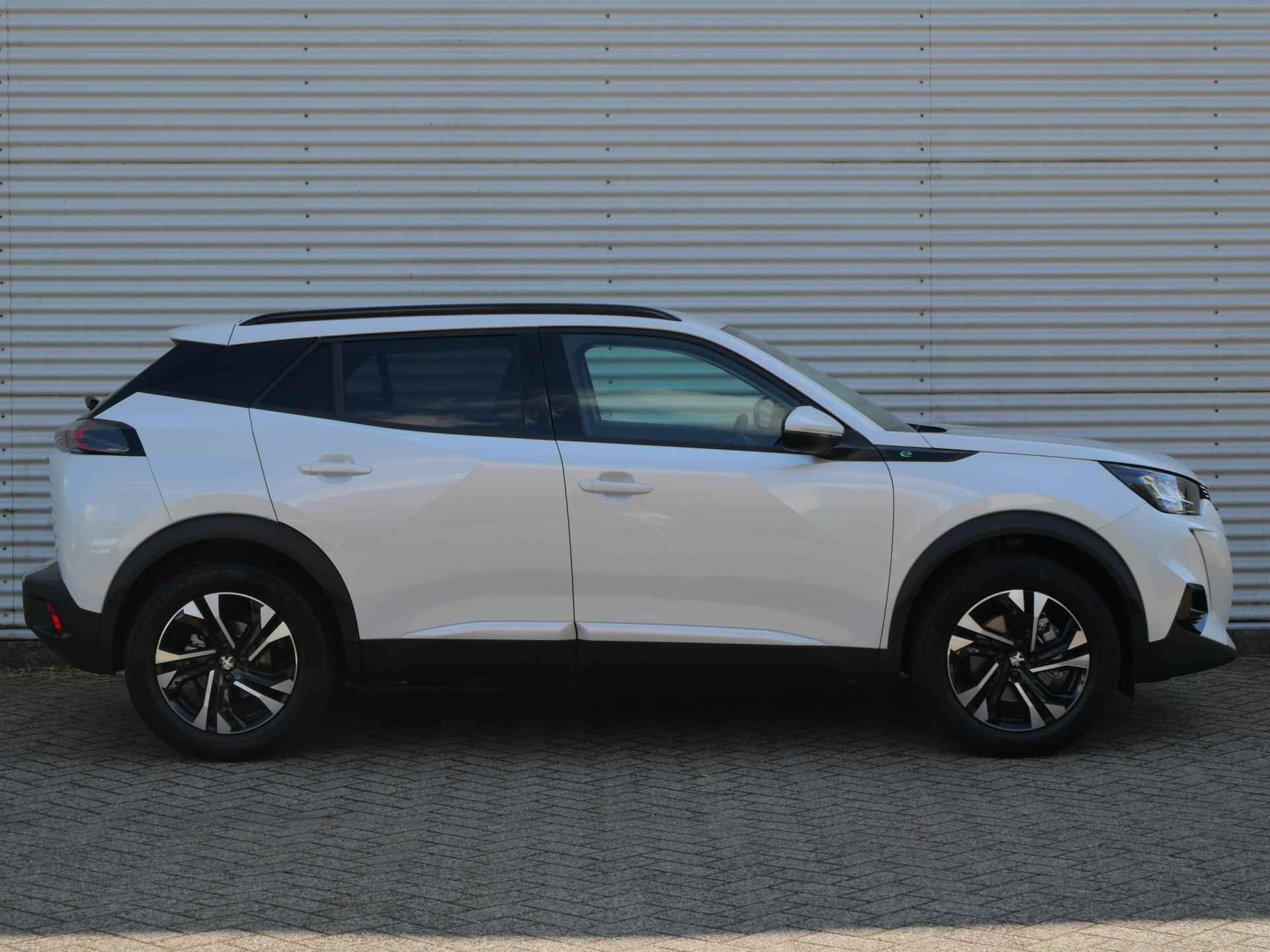 Peugeot e-2008 SUV Allure Pack EV 50kWh 136pk AUTOMAAT | NAVI | CAMERA | KEYLESS ENTRY | CLIMA | CRUISE CONTROL | DAB+ | LED KOPLAMPEN | - 10/75