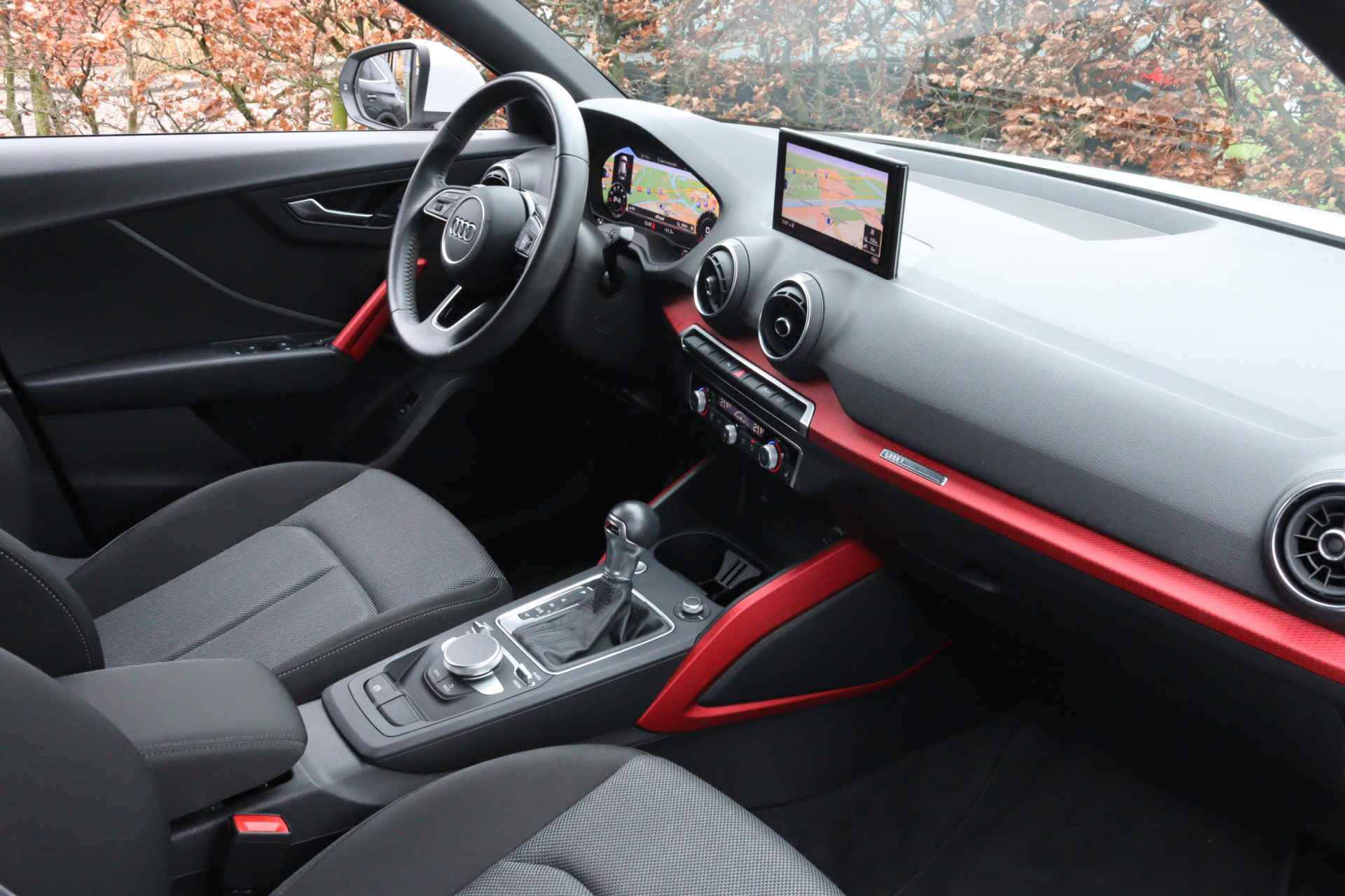 Audi Q2 35 TFSI S-Tronic S-Line MMI Navi Plus/Virtual Cockpit/Keyless/Acc/App-Connect/DAB - 9/38