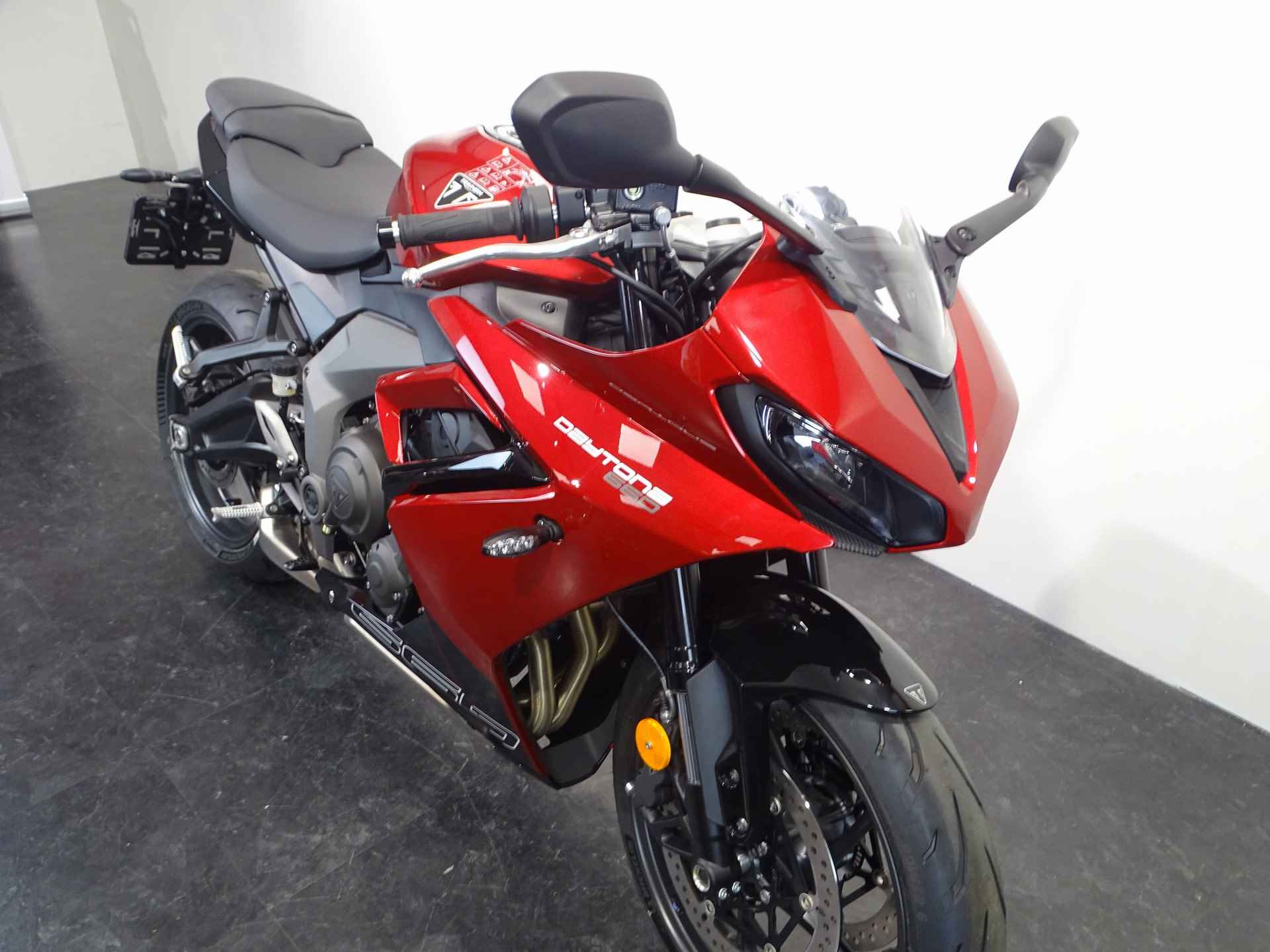 Triumph DAYTONA 660 - 2/7