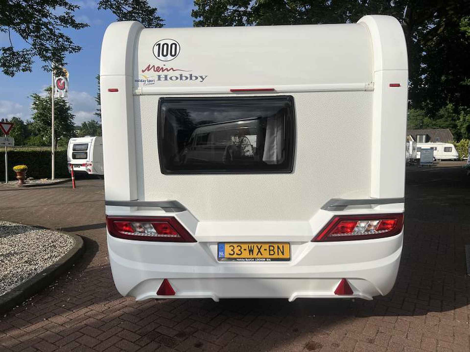 Hobby Ontour 390 SF KEURIG ONDERHOUDEN - 4/11