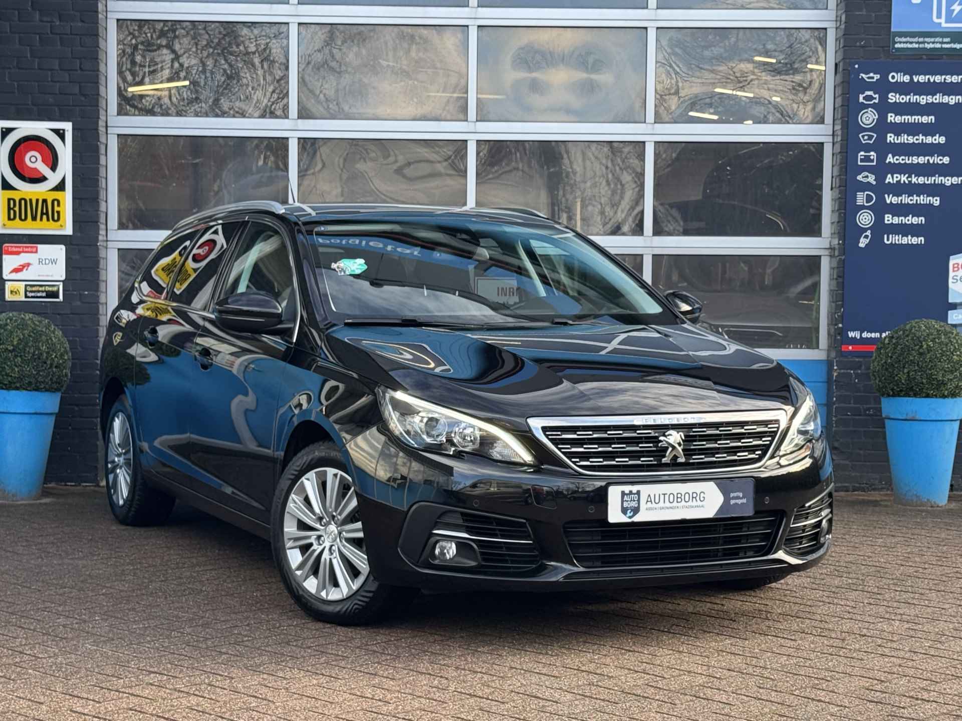 Peugeot 308 SW 1.2 PureTech Blue Lease Premium | Trekhaak | Panoramadak | Rijklaar + 12 Maand BOVAG Garantie - 32/40