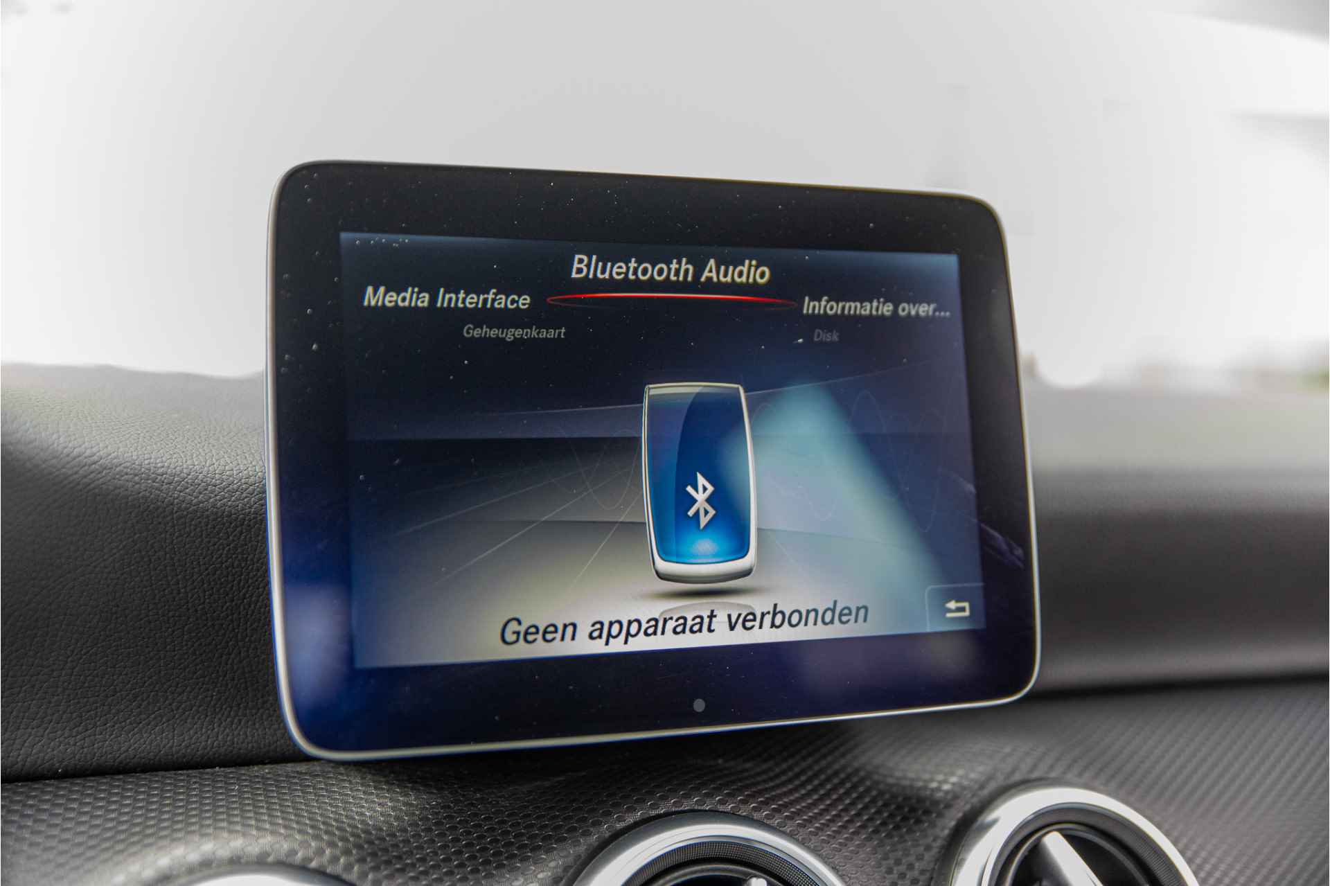 Mercedes-Benz A-Klasse 180 Business Solution | Camera | AMG Performance-stoelen | - 34/36