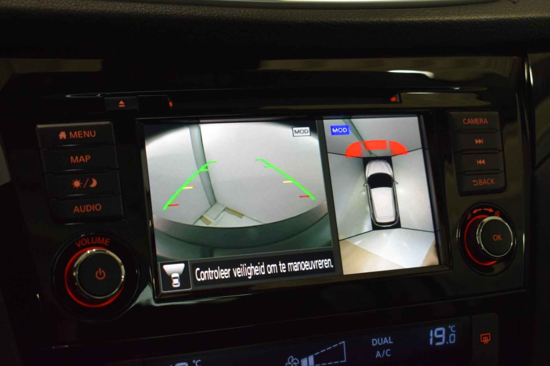 Nissan Qashqai 1.3 DIG-T N-Connecta | Panorma dak | 360-Camera | parkeersensoren | Trekhaak | Navigatie | Cruise control | Keyless entry | Apple Carplay/Android auto | - 35/60