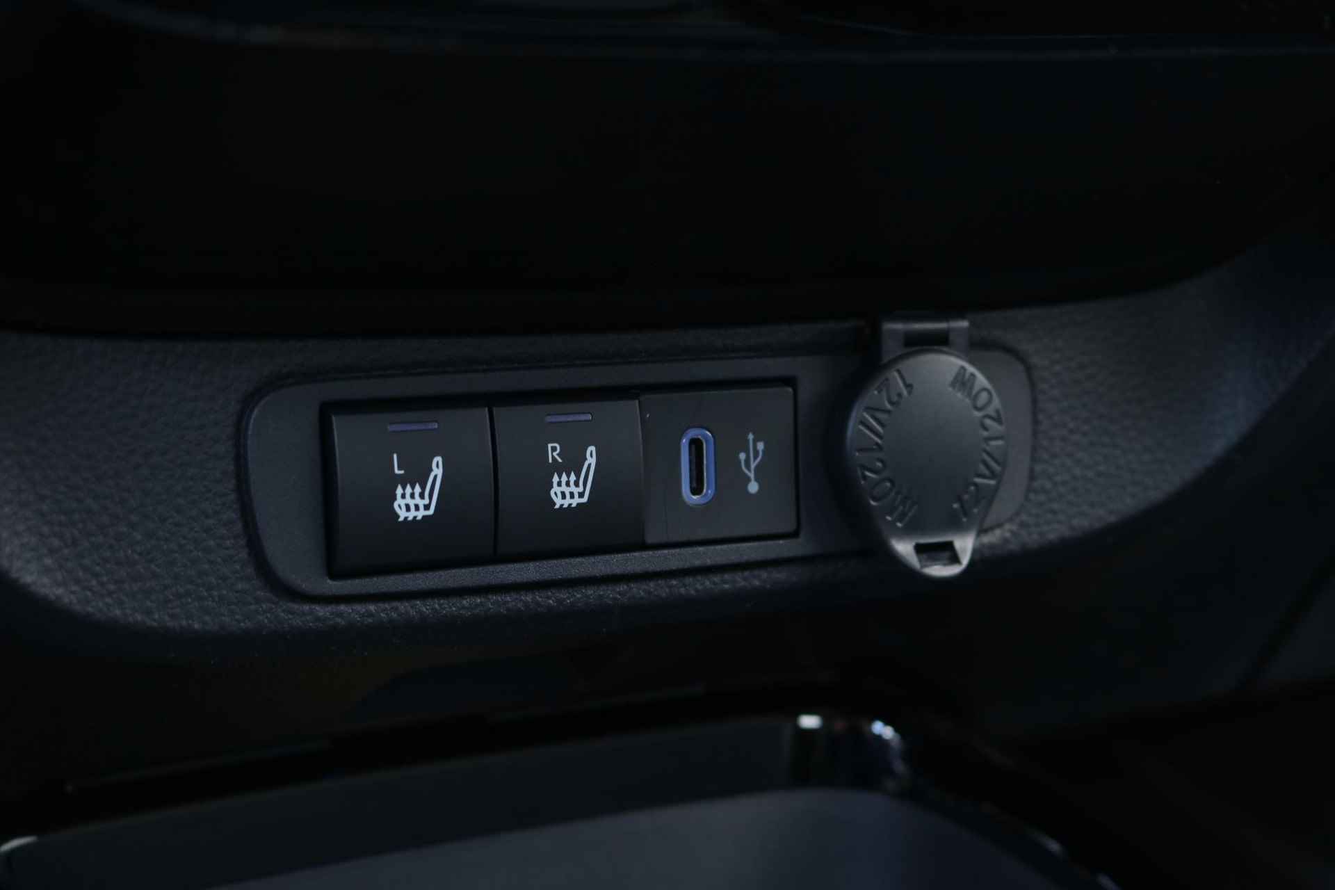 Toyota Aygo X 1.0 VVT-i MT Premium, DEMO VOORDEEL! - 26/34