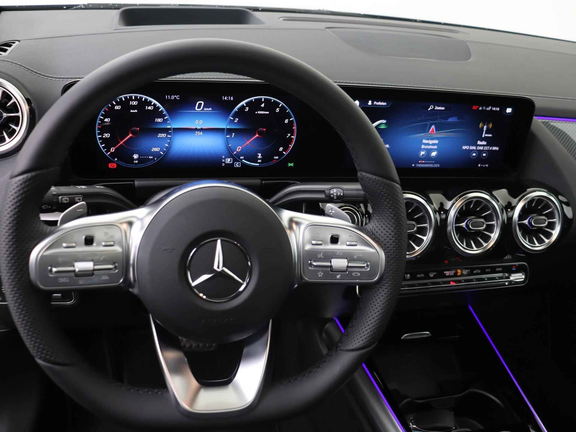 Mercedes-Benz GLA-klasse 250 4MATIC AMG Line / Premium Plus/ DISTRONIC/ Head Up/ El. Trekhaak - 4/38