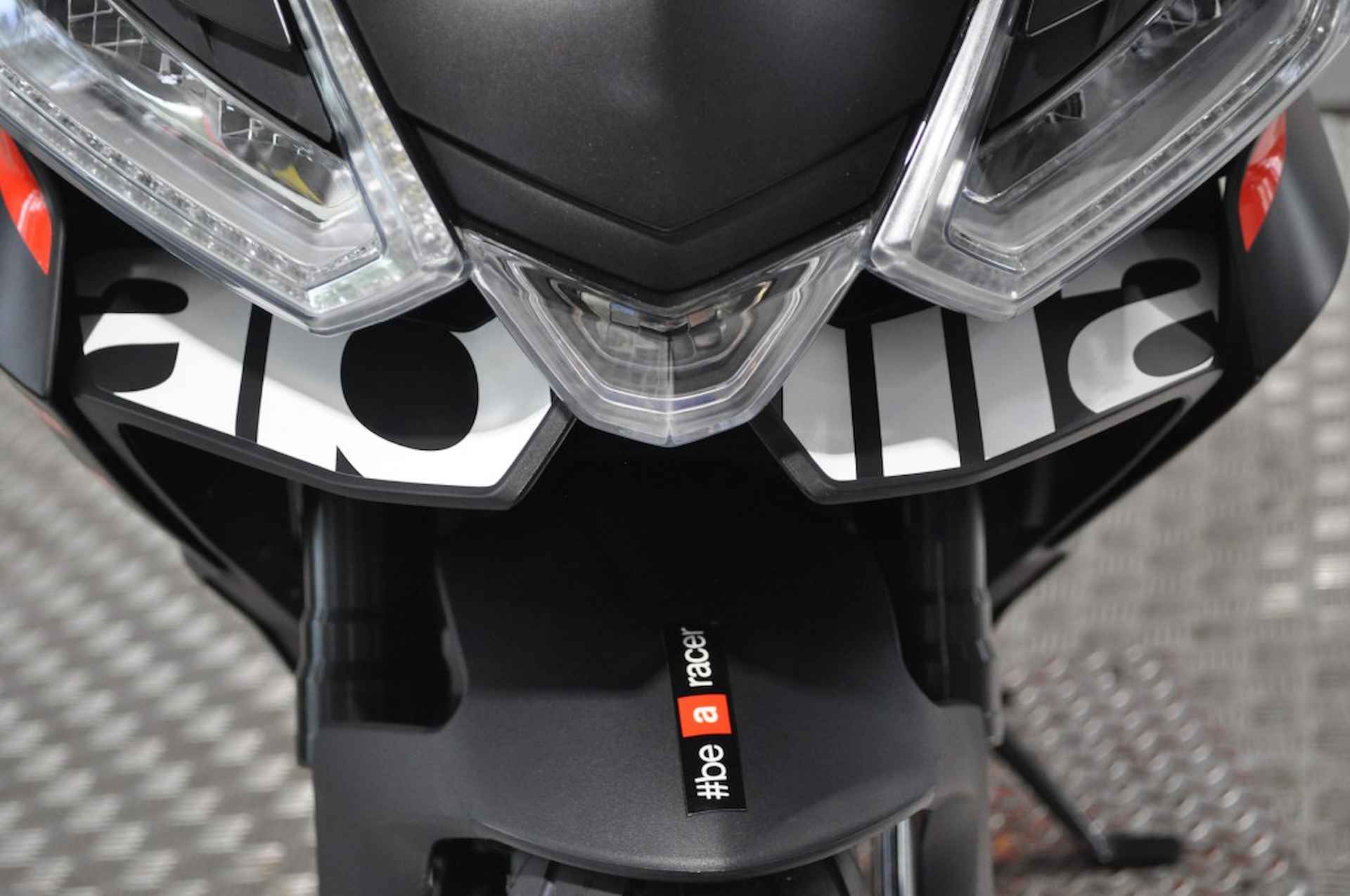 APRILIA Rs 457 A2 RIJBEWIJS   ( 35 KW ) - 13/21