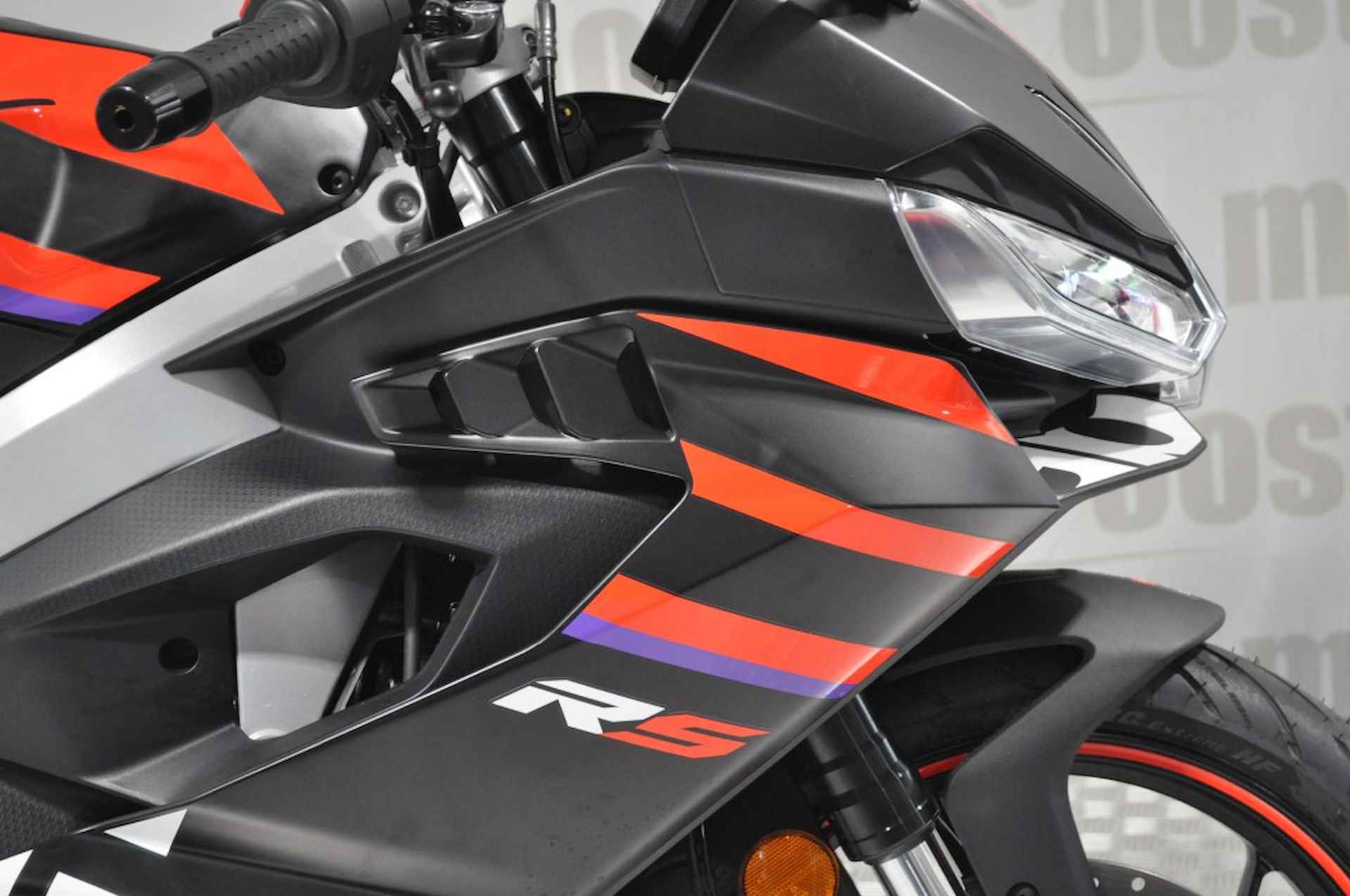 APRILIA Rs 457 A2 RIJBEWIJS   ( 35 KW ) - 15/21