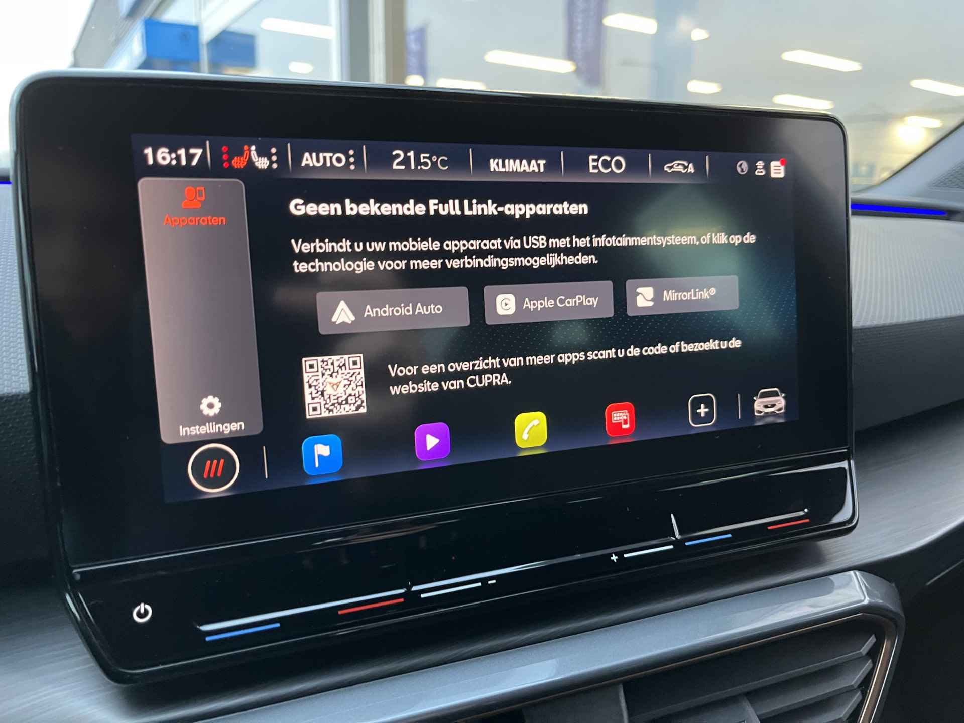 CUPRA Leon Sportstourer 1.4 e-Hybrid VZ Performance / AUTOMAAT/ 245 PK/ PANO/ CAMERA/ PARK. SENSOREN/ MATRIX/ DODE HOEK/ DCC/ KEYLESS/ STOEL-STUURVERWARM./ ADAPT. CRUISE/ APP CONNECT/ NAVI/ CLIMA/ DAB/ 19" LMV - 29/61