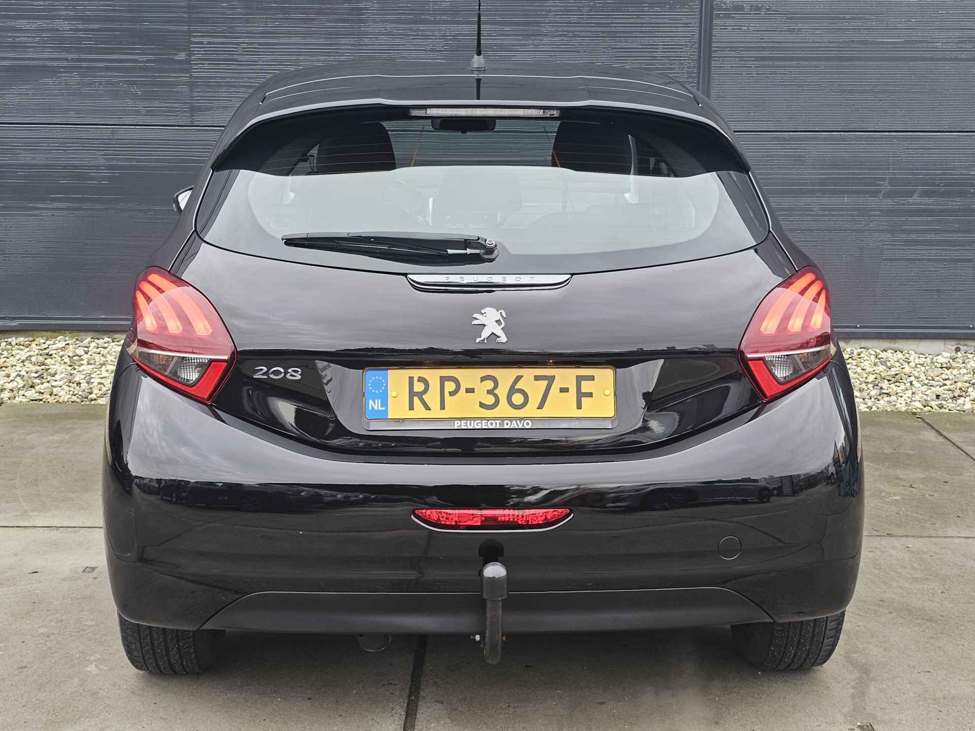 Peugeot 208 1.2 PureTech Active Automaat | Trekhaak | Pack Connect | Armsteun - 10/40