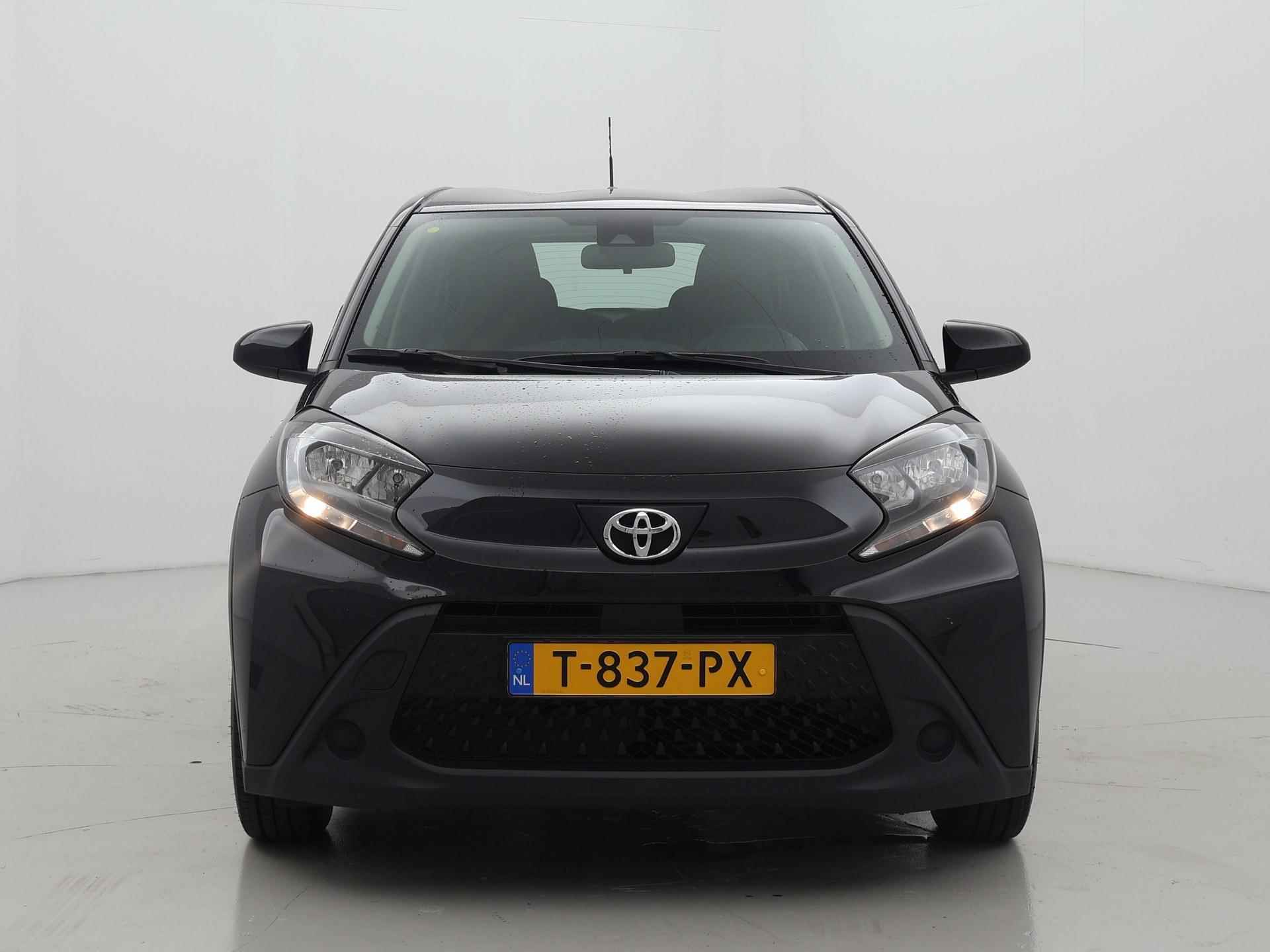 Toyota Aygo X 1.0 VVT-i MT play Apple\Android 5drs - 9/34