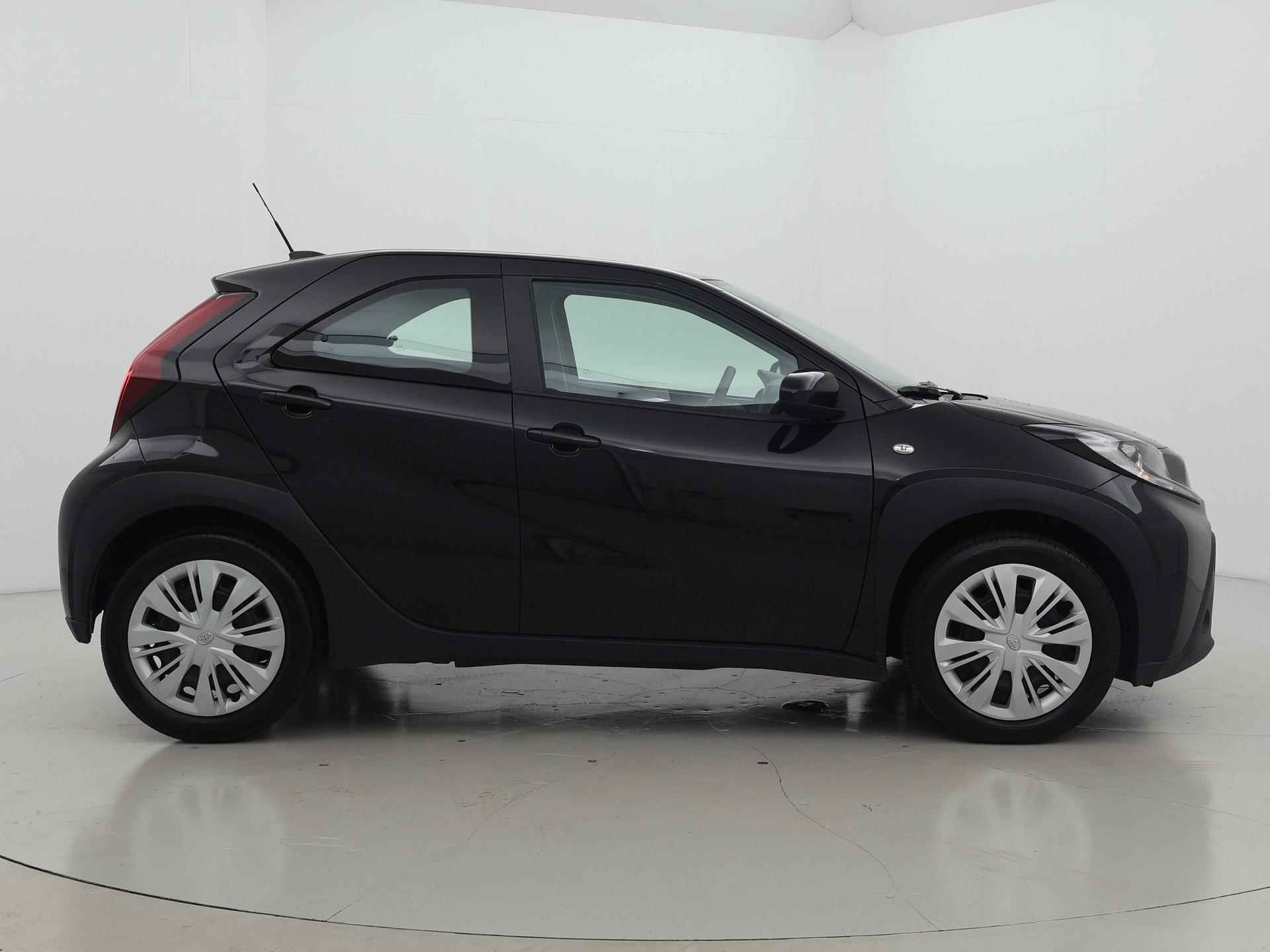 Toyota Aygo X 1.0 VVT-i MT play Apple\Android 5drs - 19/34