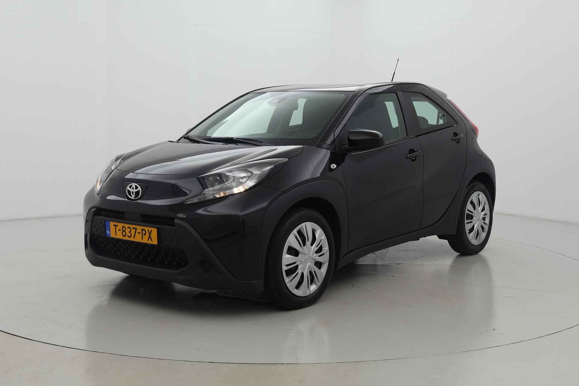 Toyota Aygo X 1.0 VVT-i MT play Apple\Android 5drs - 31/34