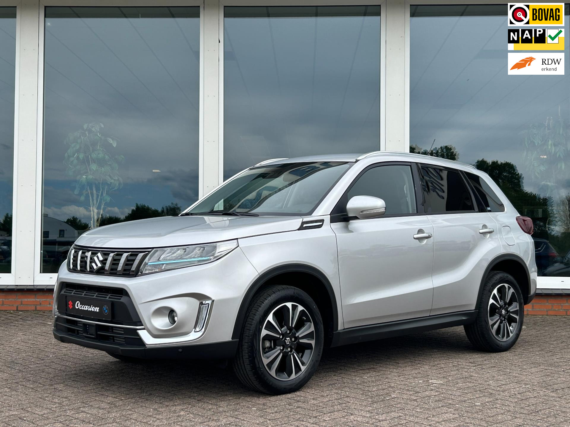 Suzuki Vitara 1.4 Boosterjet Style Smart Hybrid - 2024 - Navi - PDC - Camera - STIJL