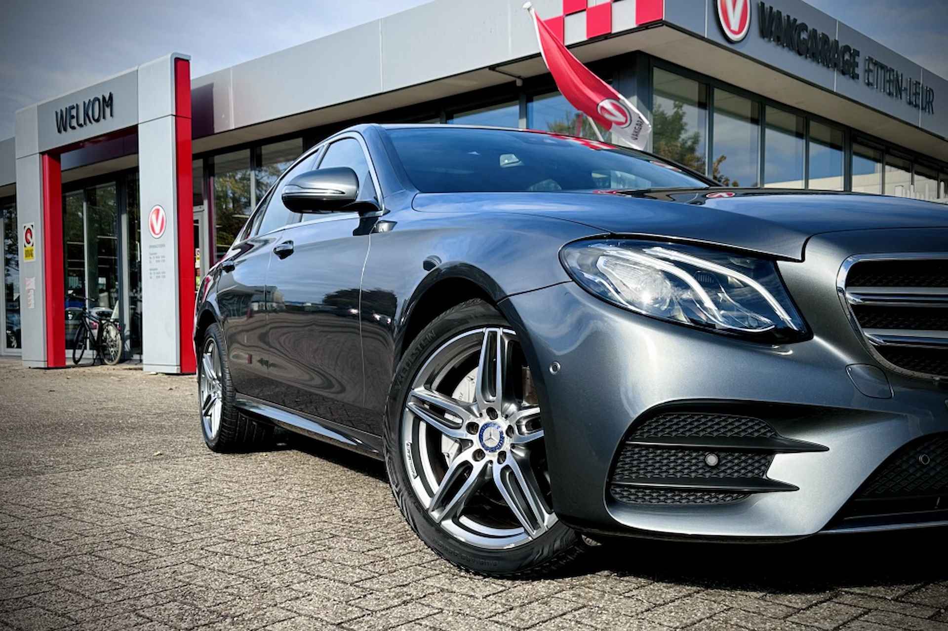 Mercedes-benz E-klasse 200 Ambition AMG Line / NL AUTO / SCHUIFDAK / LUCHTVERING - 4/33