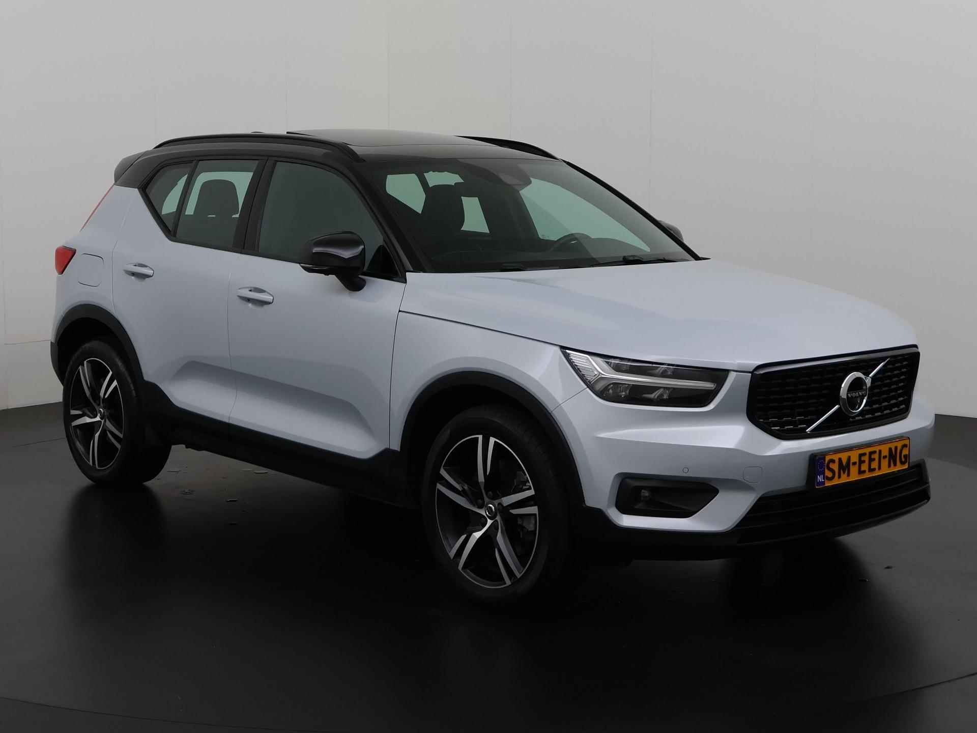 Volvo XC40 1.5 T4 Recharge R-Design | Panoramadak | Zondag Open! - 30/38