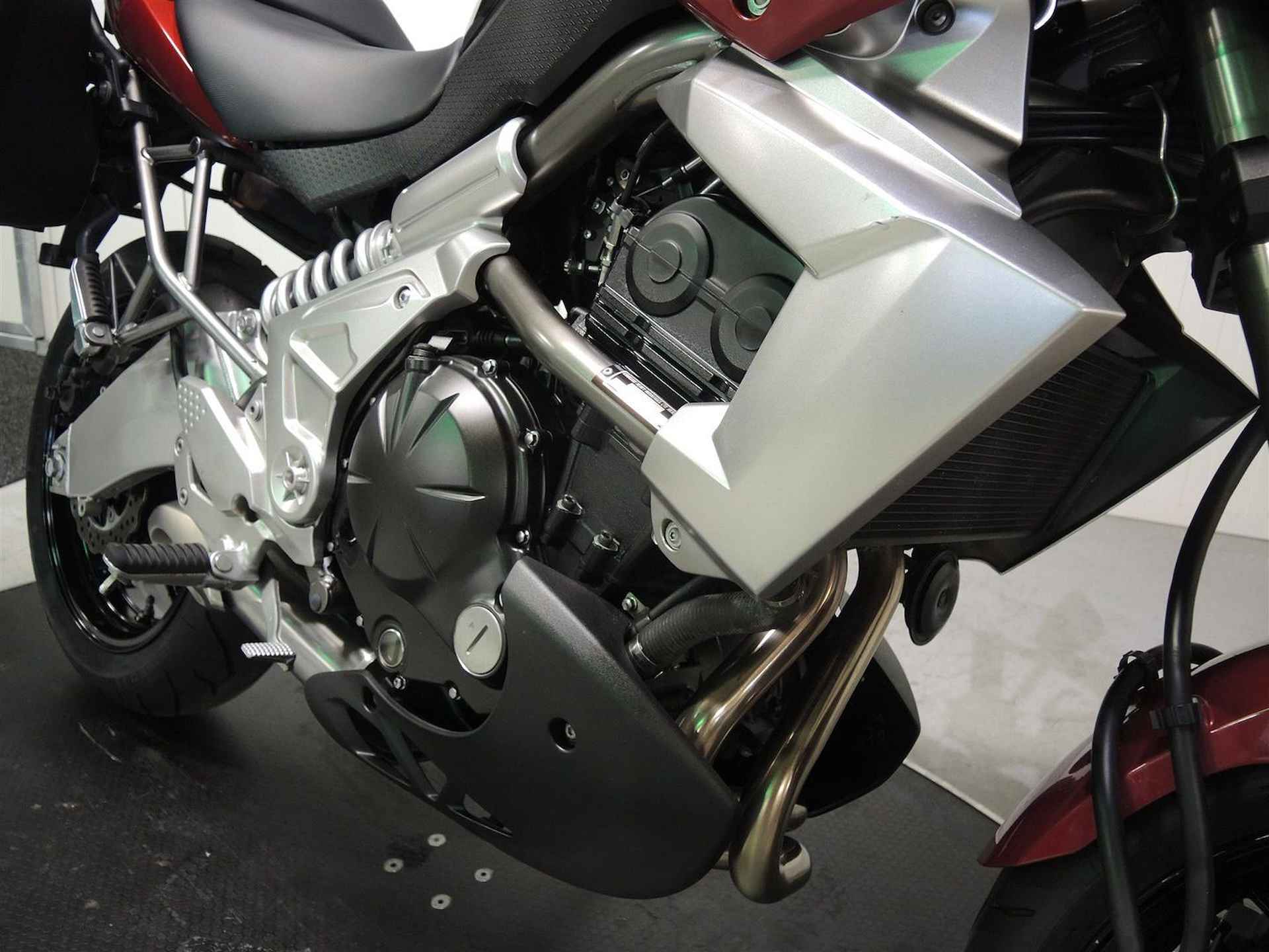 Kawasaki Versys 650 Tourer - 2012 - 12/16