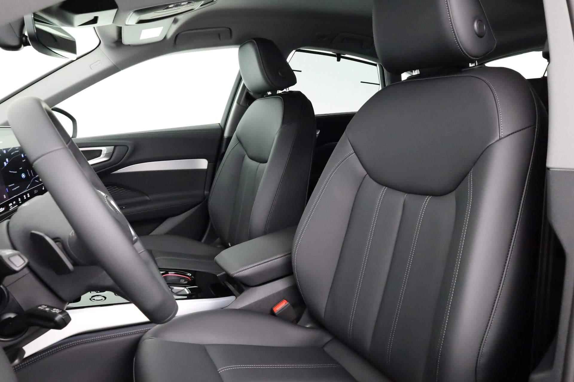 Audi A5 Limousine  35 TFSI 150PK Advanced edition | Stoelen voor, elekt. verstelb. | Standaardst zwart leder-kunstl | Ambiente lichtpakket plus - 8/43